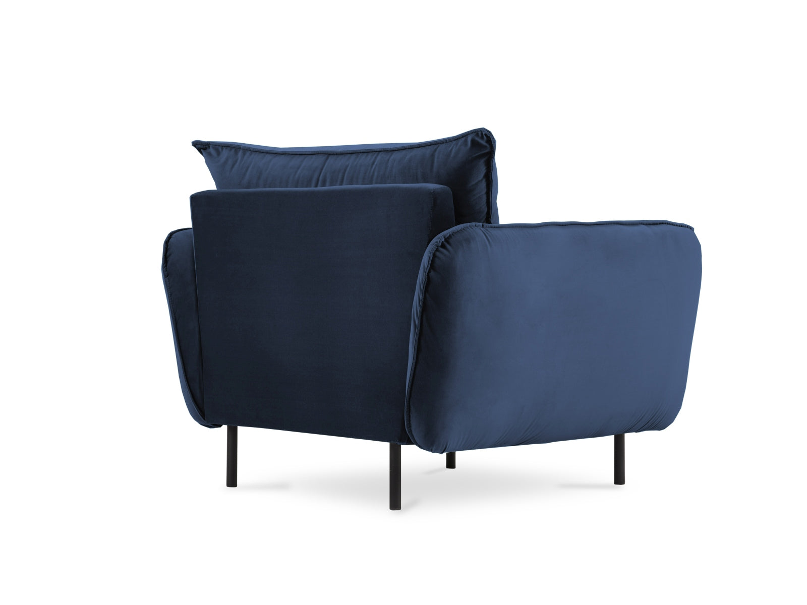 Genießen Sie den eleganten Vienna Velour Sessel 94cm von Cosmopolitan Design – ein komfortables Möbelstück, das jedem Raum einen Hauch von Luxus verleiht.