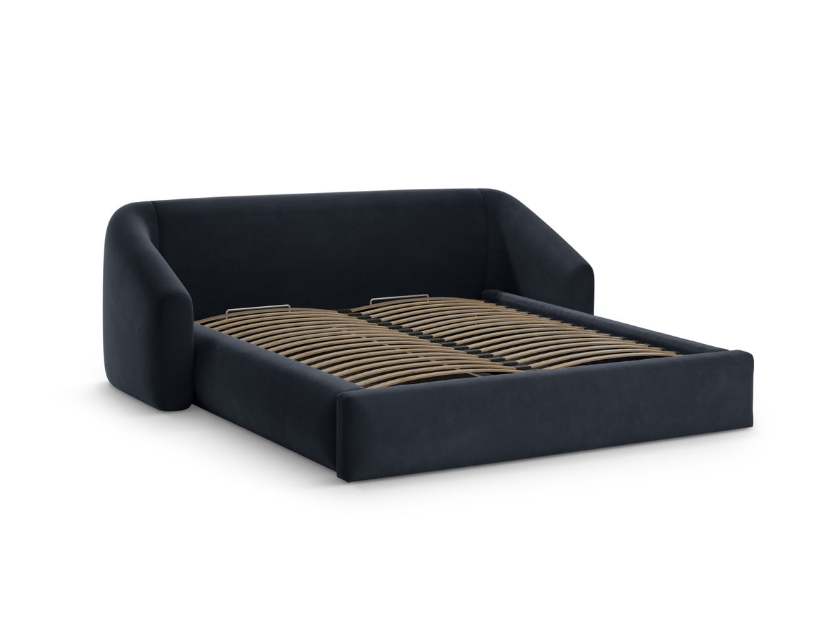 Campi Bett mit Stauraum und Headboard 160cm in Dark Blue-Bluvel präsentiert im Onlineshop von KAQTU Design AG. Bett ist von Cosmopolitan Design