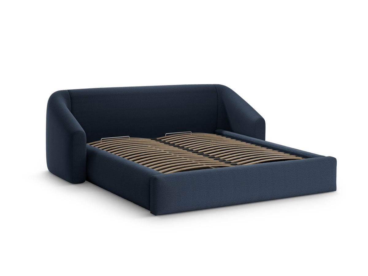Campi Bett mit Stauraum und Headboard 200cm in Royal Blue-Moly präsentiert im Onlineshop von KAQTU Design AG. Bett ist von Cosmopolitan Design