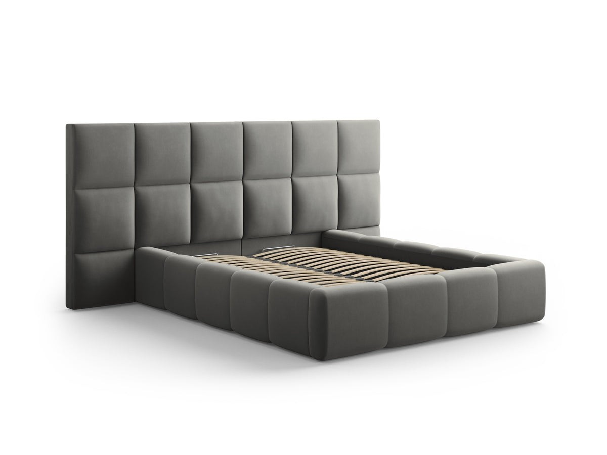 Livigno Bett mit Stauraum With Double Kopfteil 160cm in Light Grey-Bluvel präsentiert im Onlineshop von KAQTU Design AG. Bett ist von Cosmopolitan Design