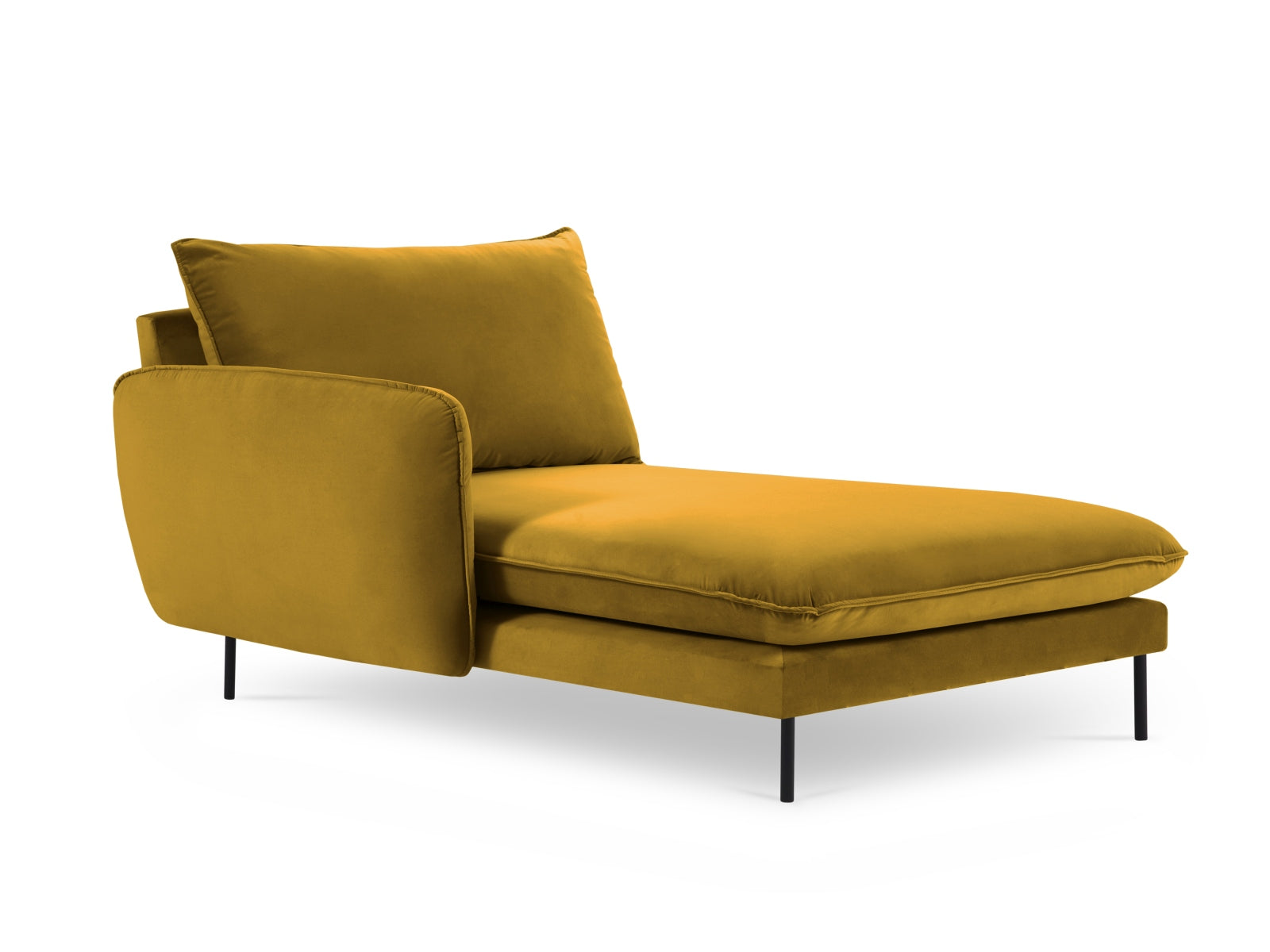 Entdecken Sie das elegante Vienna Velour Sofa Chaise Lounge links von Cosmopolitan Design. Mit 110 cm Sitzfläche vereint es Stil und Komfort für Ihr Zuhause.
