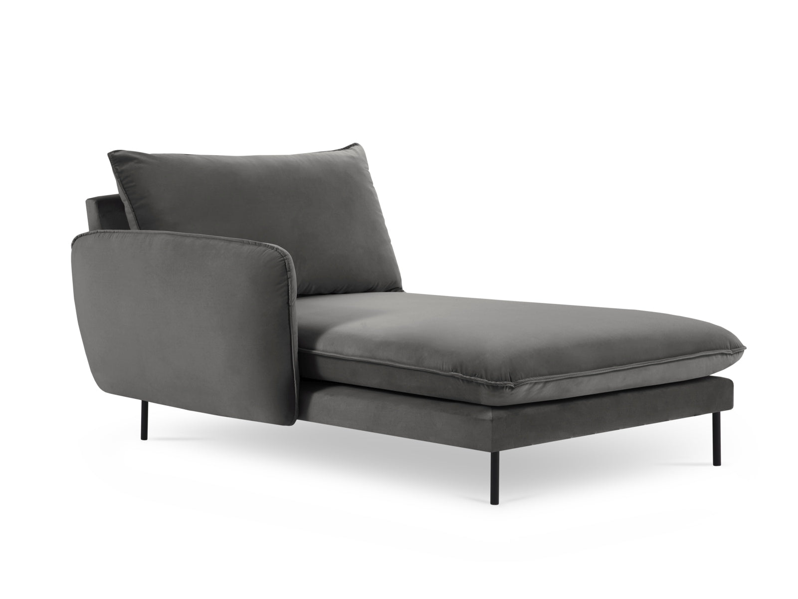 Stilvolles Vienna Velour Sofa Chaise Lounge links 110cm von Cosmopolitan Design. Komfortable Polsterung und edler Veloursstoff für Ihr Zuhause.
