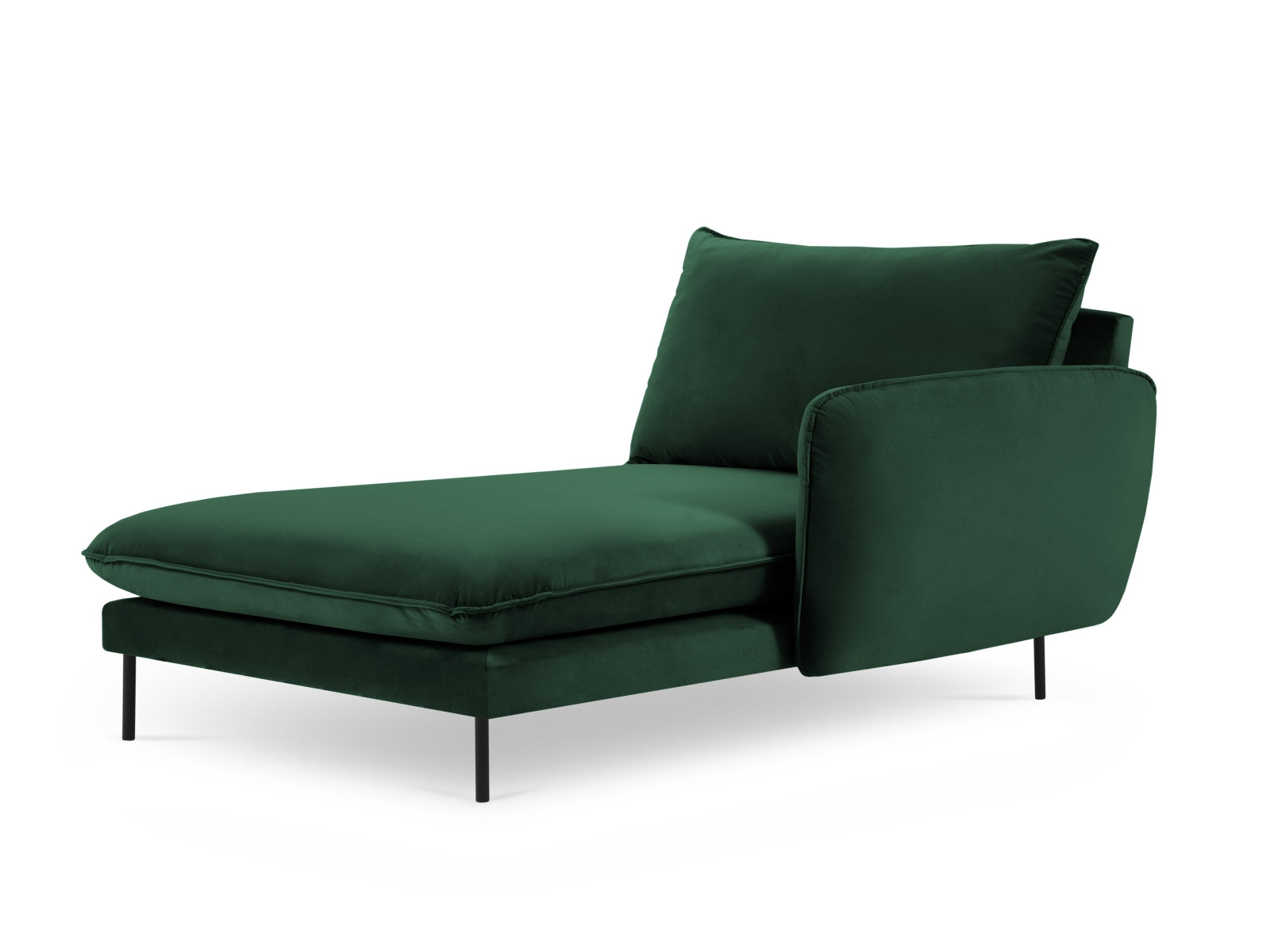 Stilvolles Vienna Velour Sofa Chaise Lounge rechts 110cm von Cosmopolitan Design. Komfortabel, langlebig und perfekt für moderne Wohnkonzepte.