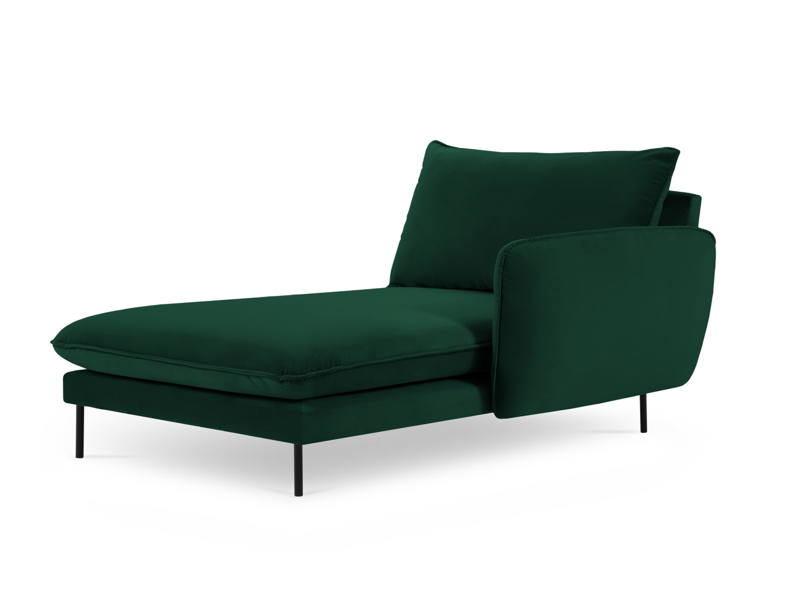 Stilvolles Vienna Velour Sofa Chaise Lounge rechts 110cm von Cosmopolitan Design. Komfortabel, langlebig und perfekt für moderne Wohnkonzepte.