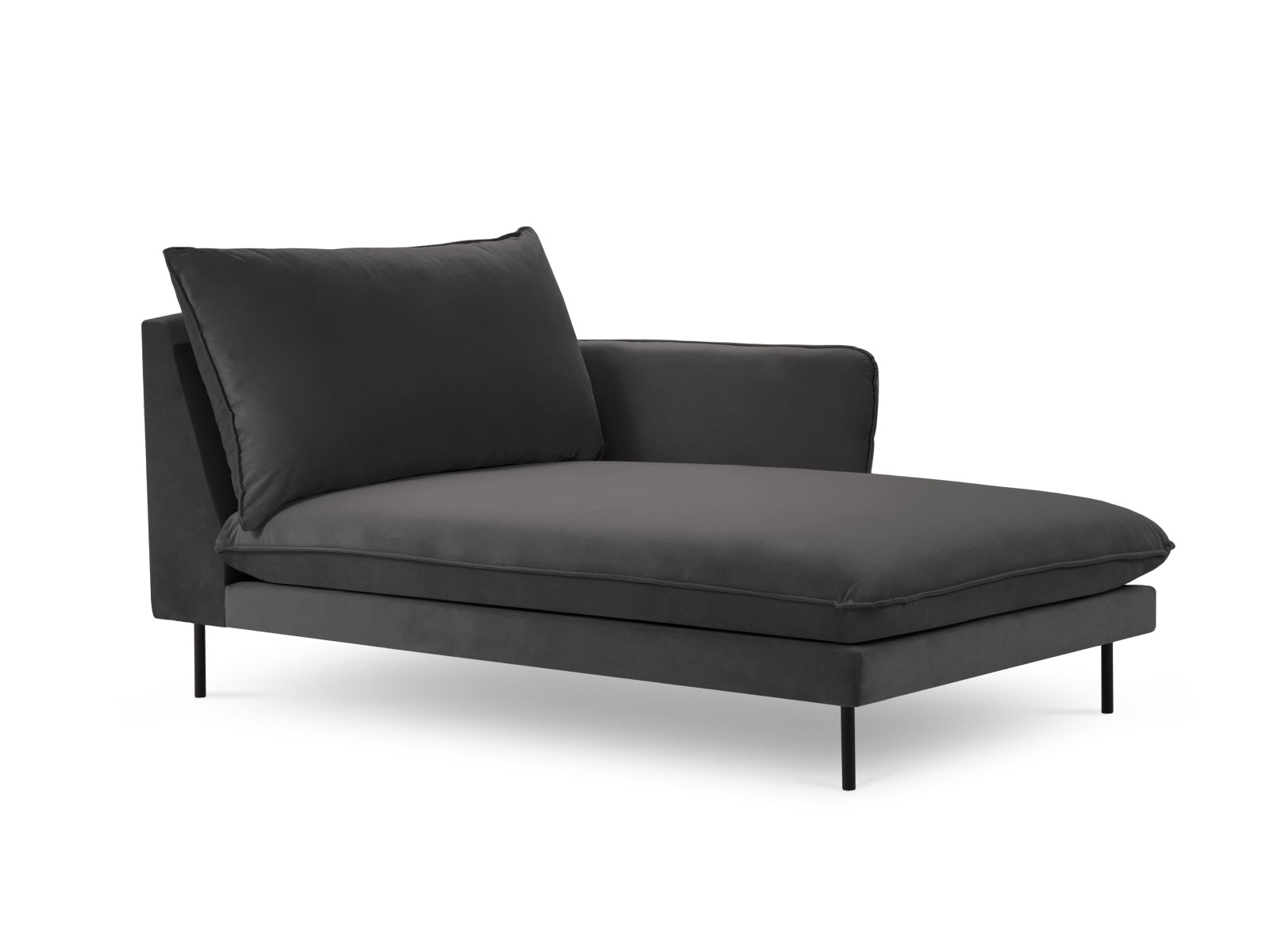 Vienna Velour Sofa Chaise Lounge rechts 1 Sitz 110cm in Dark Grey/Schwarz präsentiert im Onlineshop von KAQTU Design AG. L-Sofa rechts ist von Cosmopolitan Design