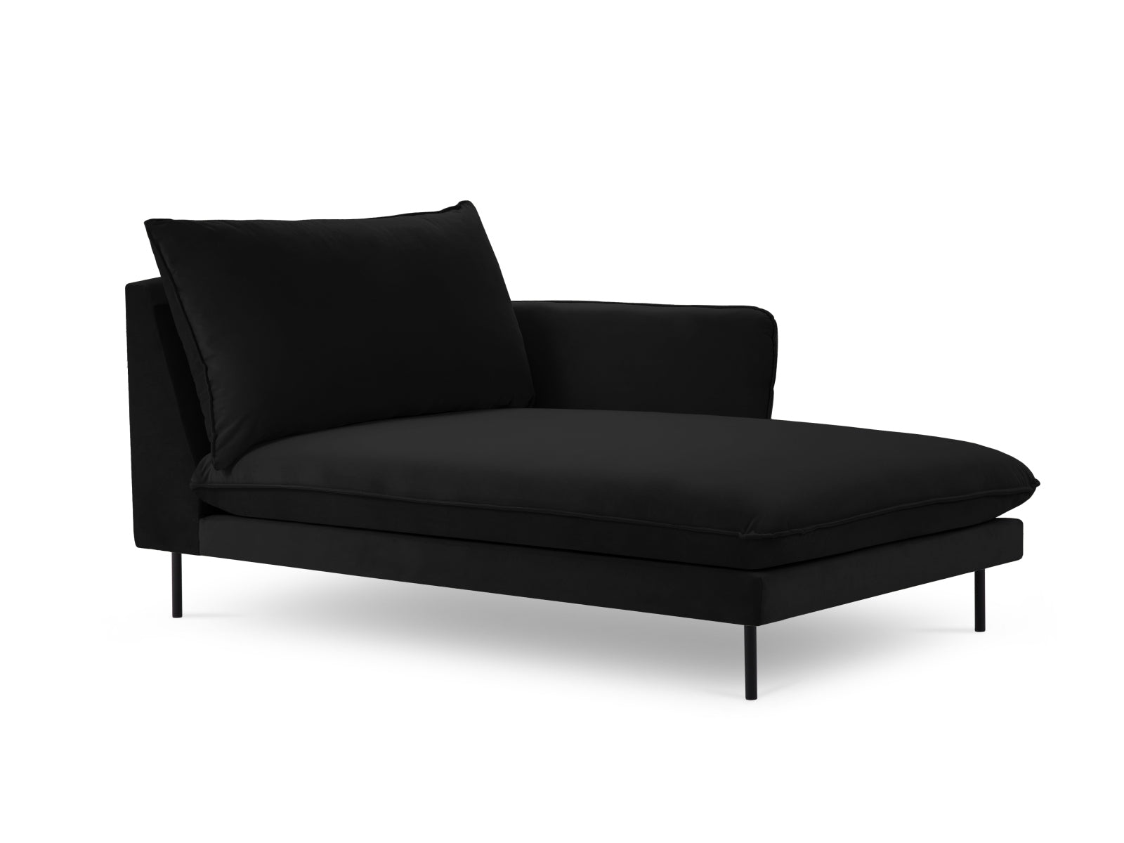 Vienna Velour Sofa Chaise Lounge rechts 1 Sitz 110cm in Black/Schwarz präsentiert im Onlineshop von KAQTU Design AG. L-Sofa rechts ist von Cosmopolitan Design