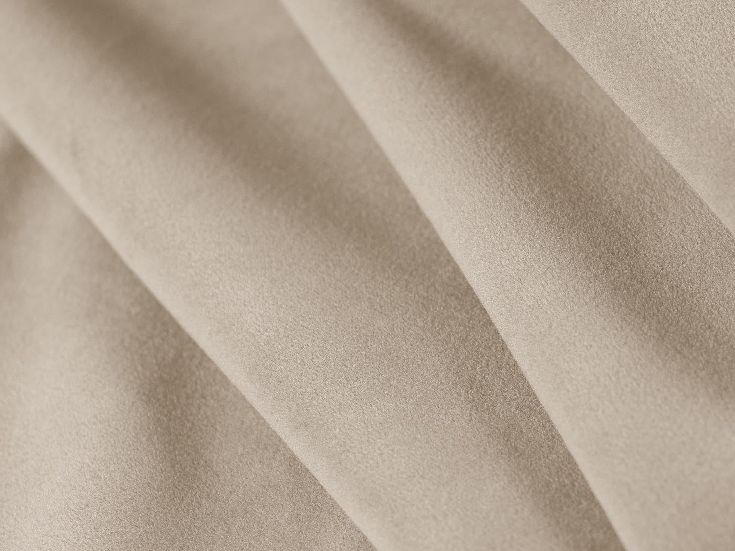 Rome Velour Modular Reversible Ecksofa 7 Sitzer in Beige präsentiert im Onlineshop von KAQTU Design AG. Ecksofa ist von Cosmopolitan Design