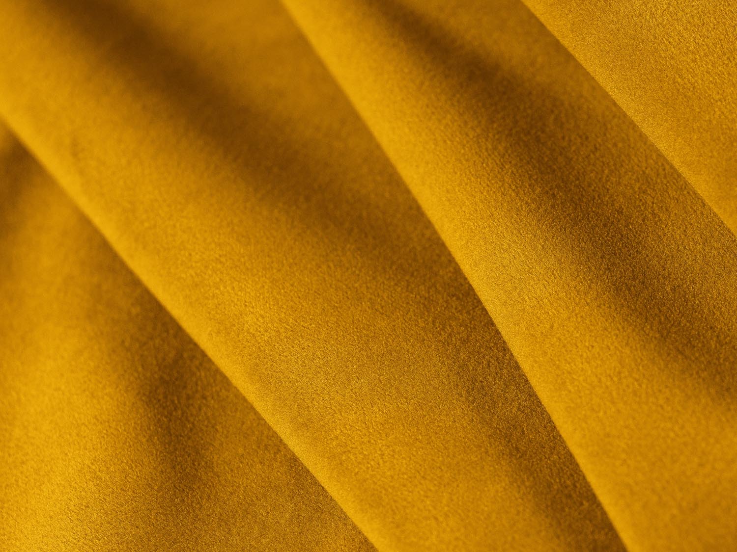 Rome Velour Modular Reversible Ecksofa 7 Sitzer in Yellow präsentiert im Onlineshop von KAQTU Design AG. Ecksofa ist von Cosmopolitan Design