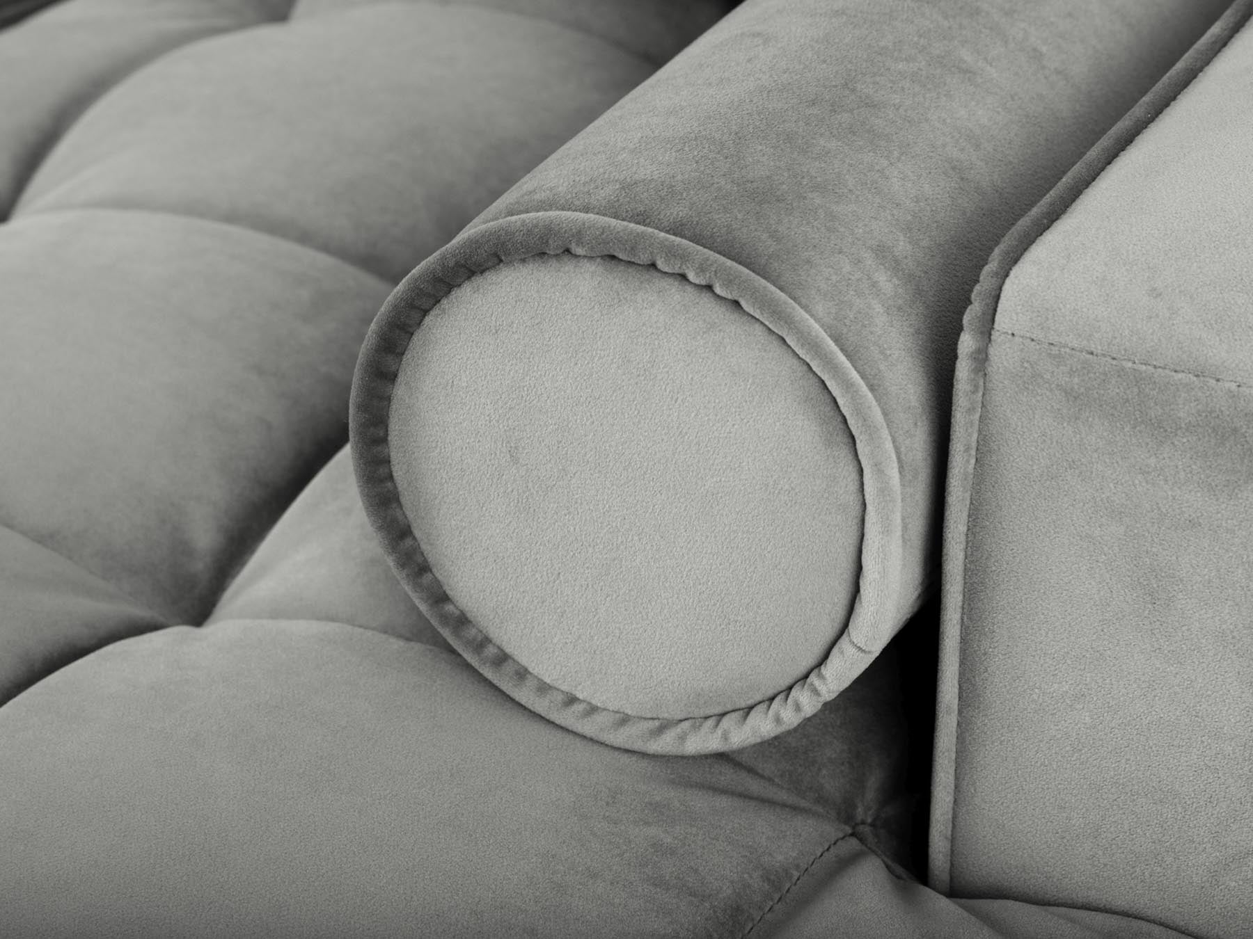 Modernes 5-Sitzer Ecksofa Aspen in elegantem Grau, ideal für Wohnräume, bietet eine praktische Schlaffunktion und zusätzlichen Stauraum.