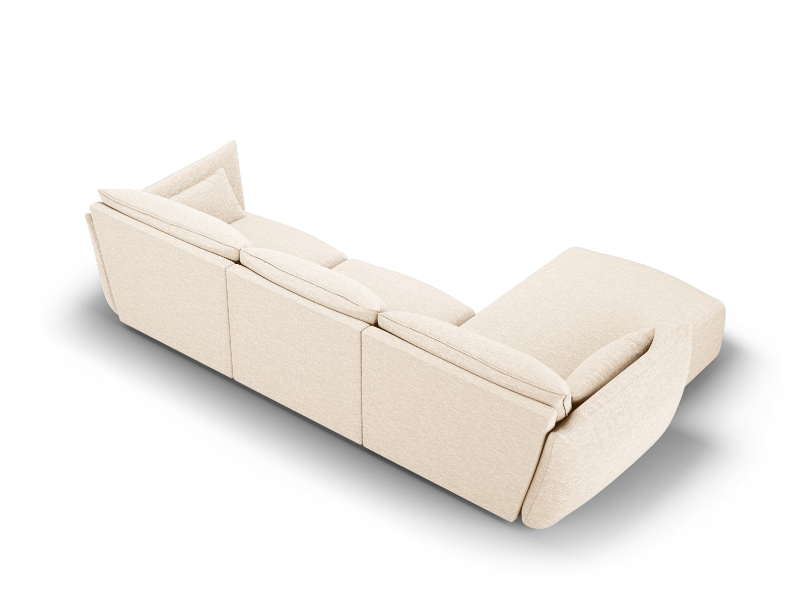 Elegantes 4-Sitzer Ecksofa links Matera in sanften Beigetönen, ideal für einladende Wohnräume und geschmackvolle Akzente.