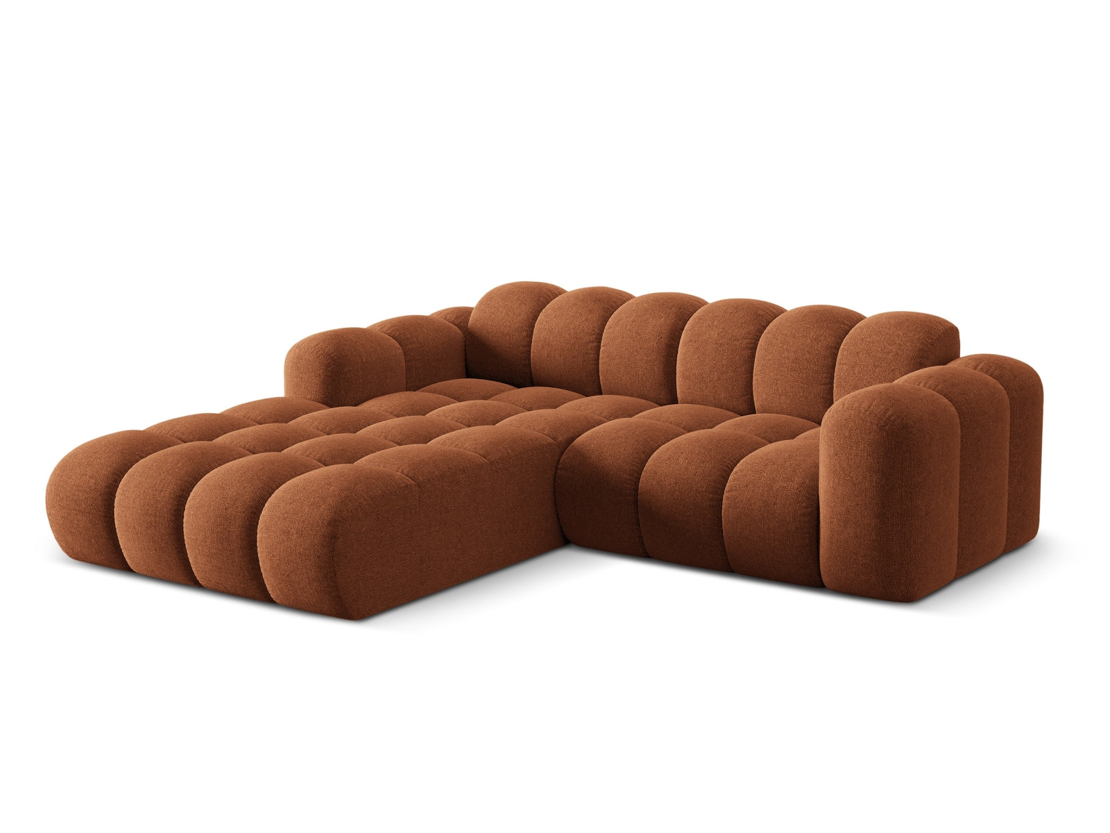 Elegantes 3-Sitzer Ecksofa Treno in Brick-Eden, ideal für stilvolle Wohnräume, präsentiert von Cosmopolitan Design.