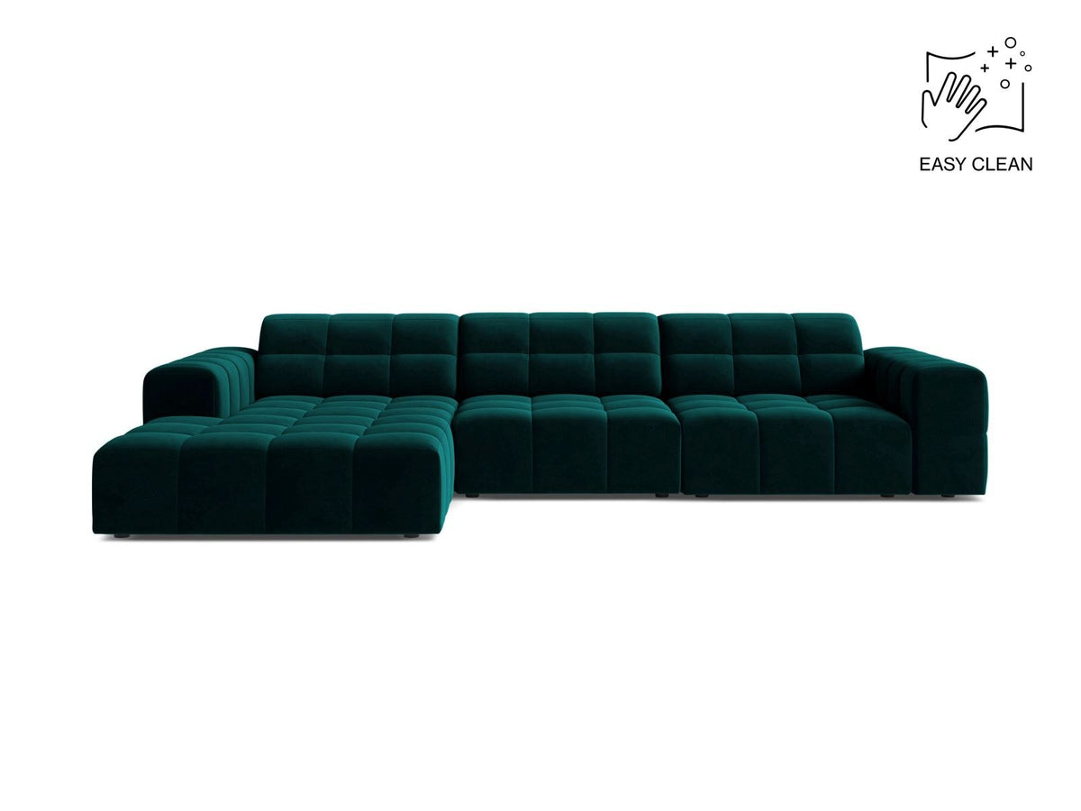 Ecksofa links Chicago von Cosmopolitan Design in Light Beige-Venus Samtvelours, Holzrahmen, Récamiere links, Kunststoffbeine schwarz.