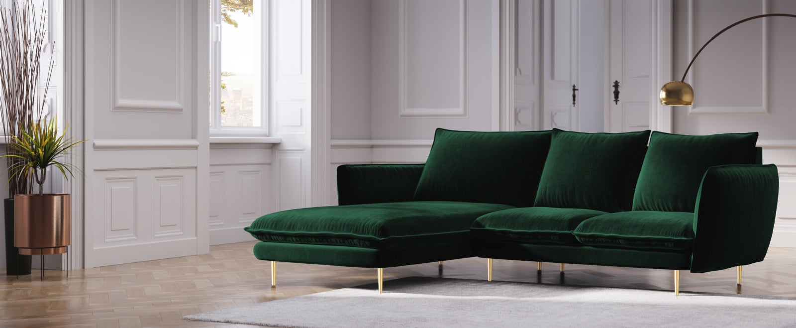 Entdecken Sie das elegante Vienna Velour Ecksofa links 5 Sitzer 170cm von Cosmopolitan Design – stilvoll, komfortabel und perfekt für Ihr Wohnzimmer.