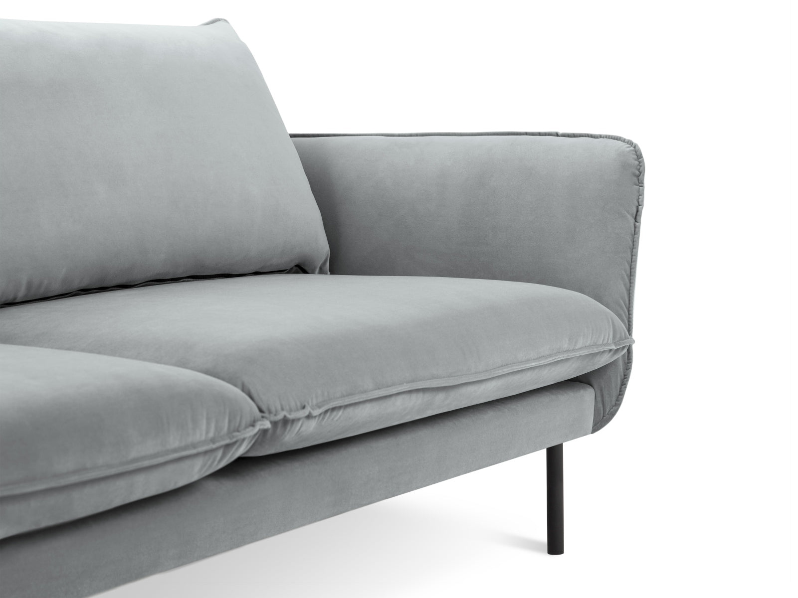 Erleben Sie das elegante Vienna Velour Ecksofa links 5 Sitzer 170cm von Cosmopolitan Design – der perfekte Mittelpunkt für Ihr Zuhause.