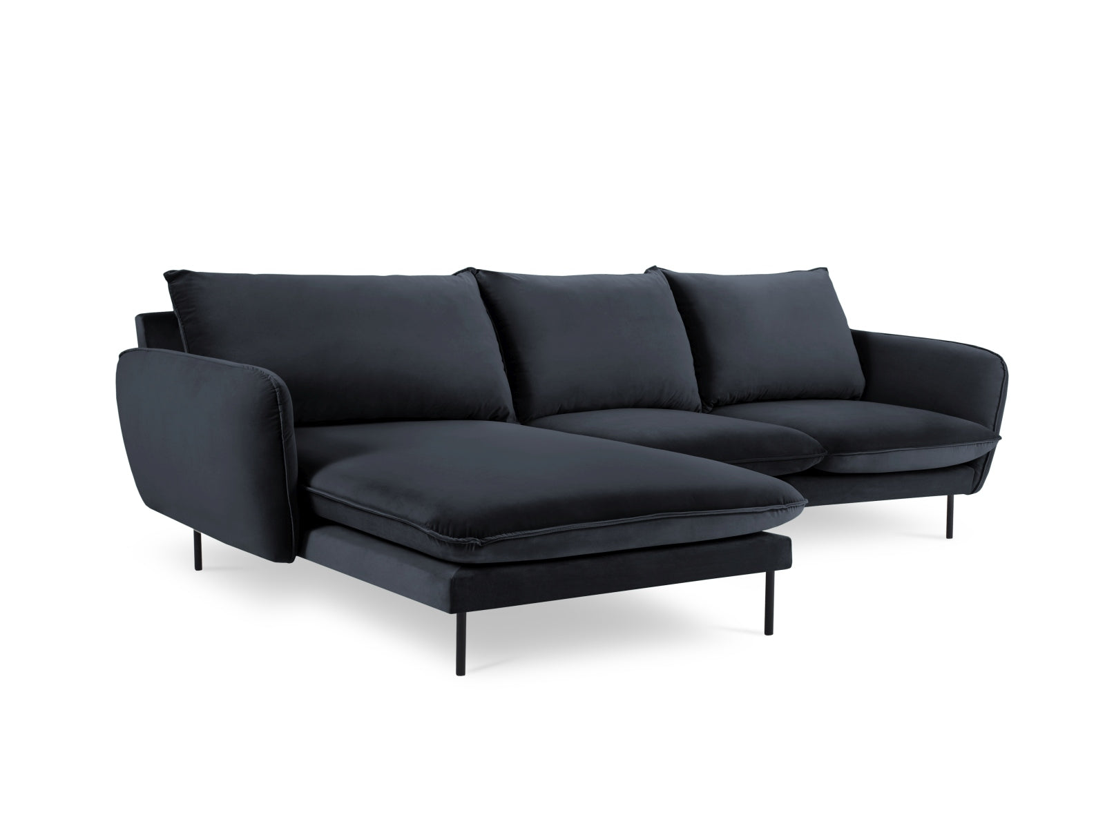 Erleben Sie das luxuriöse Vienna Velour Ecksofa links 5 Sitzer 170cm von Cosmopolitan Design – ideal für gesellige Abende und entspannte Stunden!