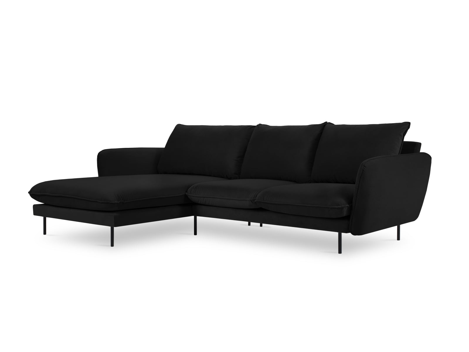 Erleben Sie das stilvolle Vienna Velour Ecksofa links 5 Sitzer 170cm von Cosmopolitan Design – ideal für gesellige Abende und entspannte Stunden!