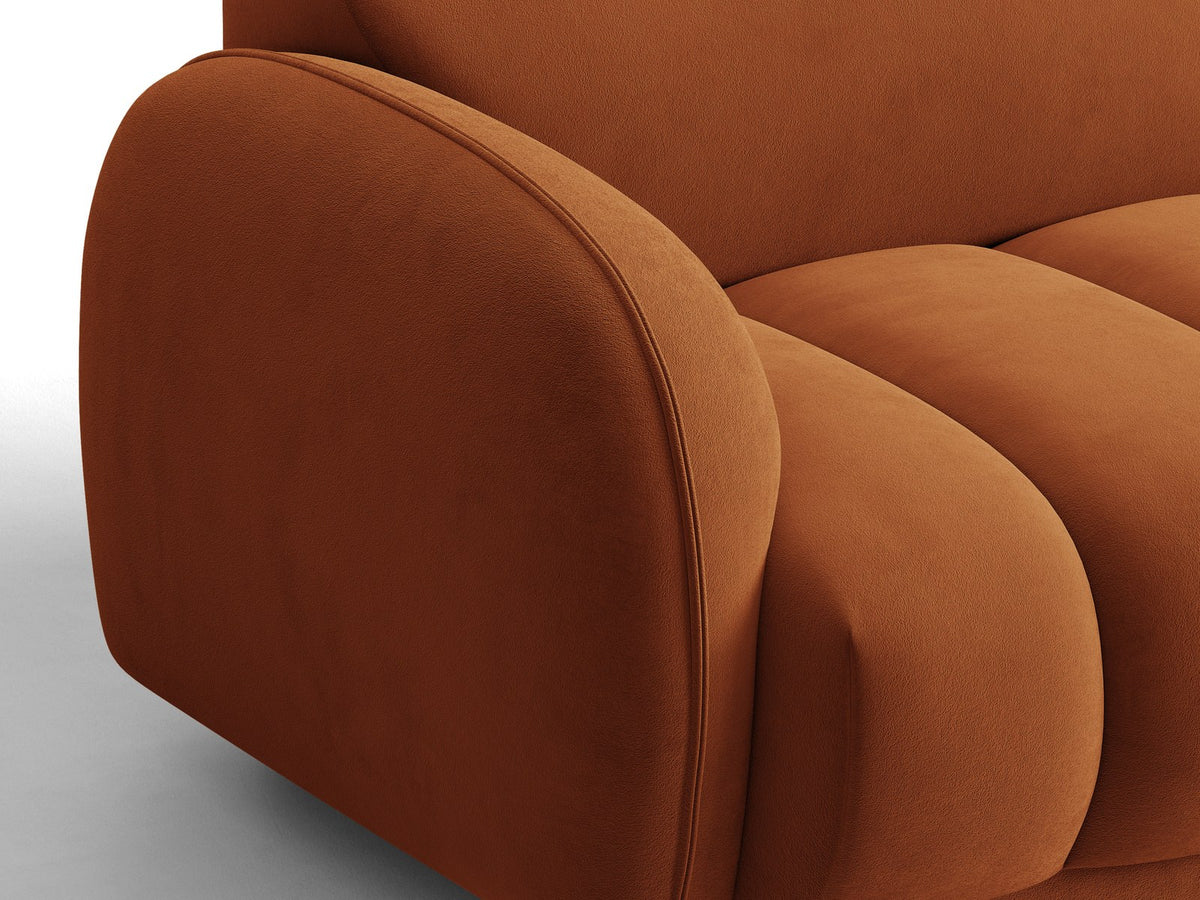 Bilbao Ecksofa links 3-Sitzer von Cosmopolitan Design in Light Beige-Casino Samtstoff, Holzrahmen, schwarze Kunststoffbeine, mit Récamiere.