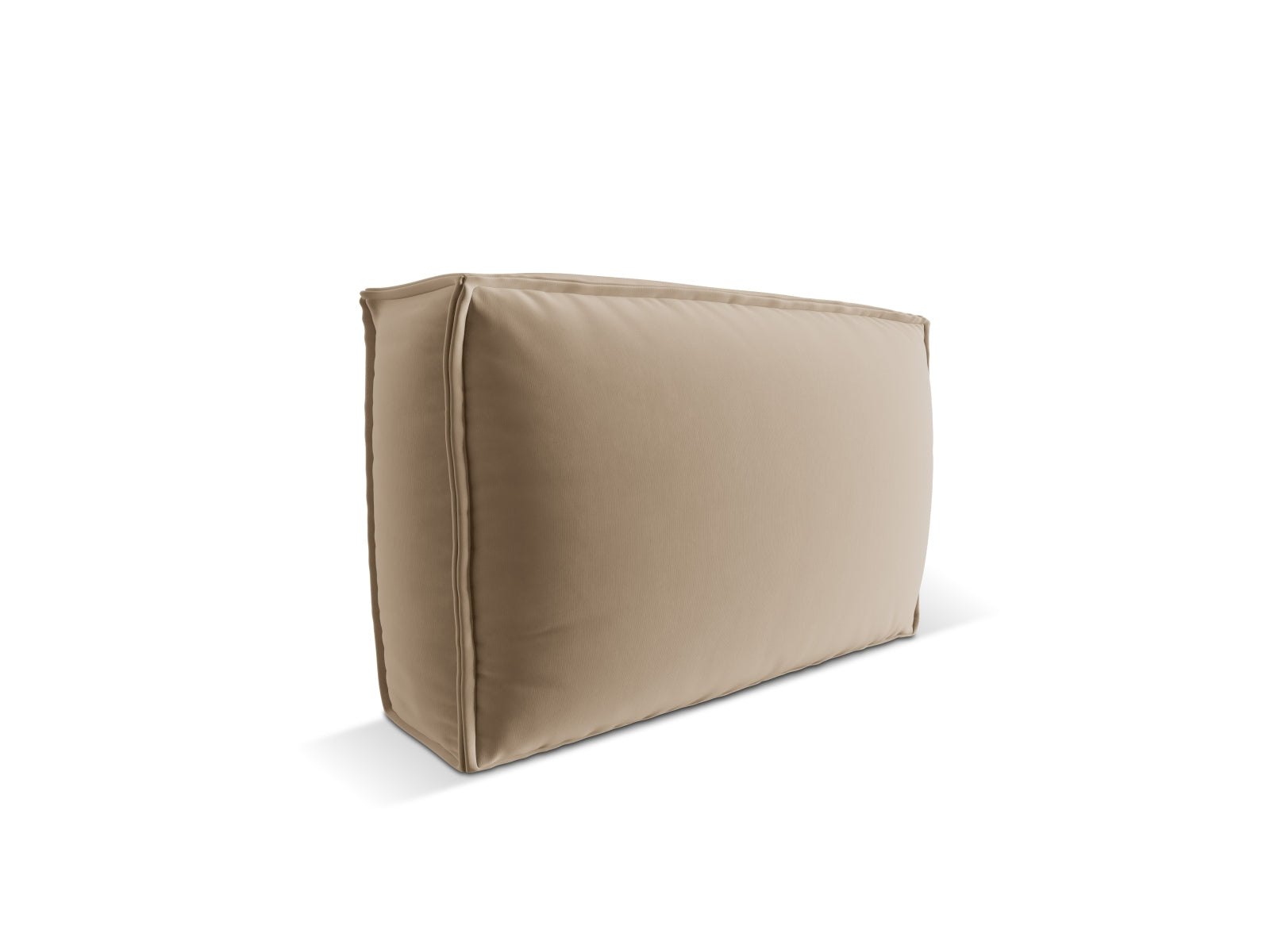 Mackay Velour Pillow  in Sand präsentiert im Onlineshop von KAQTU Design AG. Deko Kissen ist von Cosmopolitan Design