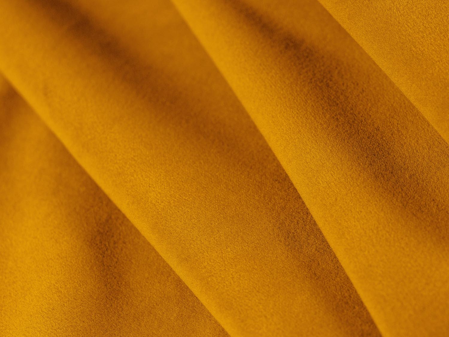 Arendal Velour Pouf 1 Sitz in Yellow präsentiert im Onlineshop von KAQTU Design AG. Pouf ist von Cosmopolitan Design