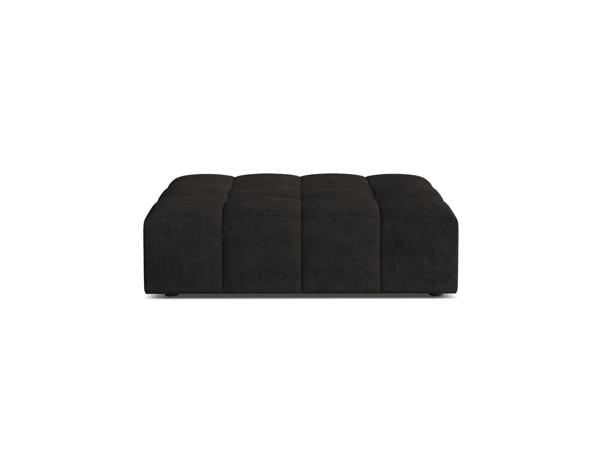 Pouf Chicago mit Massivholzrahmen, Sperrholz und Chenille-Stoffbezug in Light Beige, schwarze Kunststoffbeine, Sitzhöhe 42 cm.