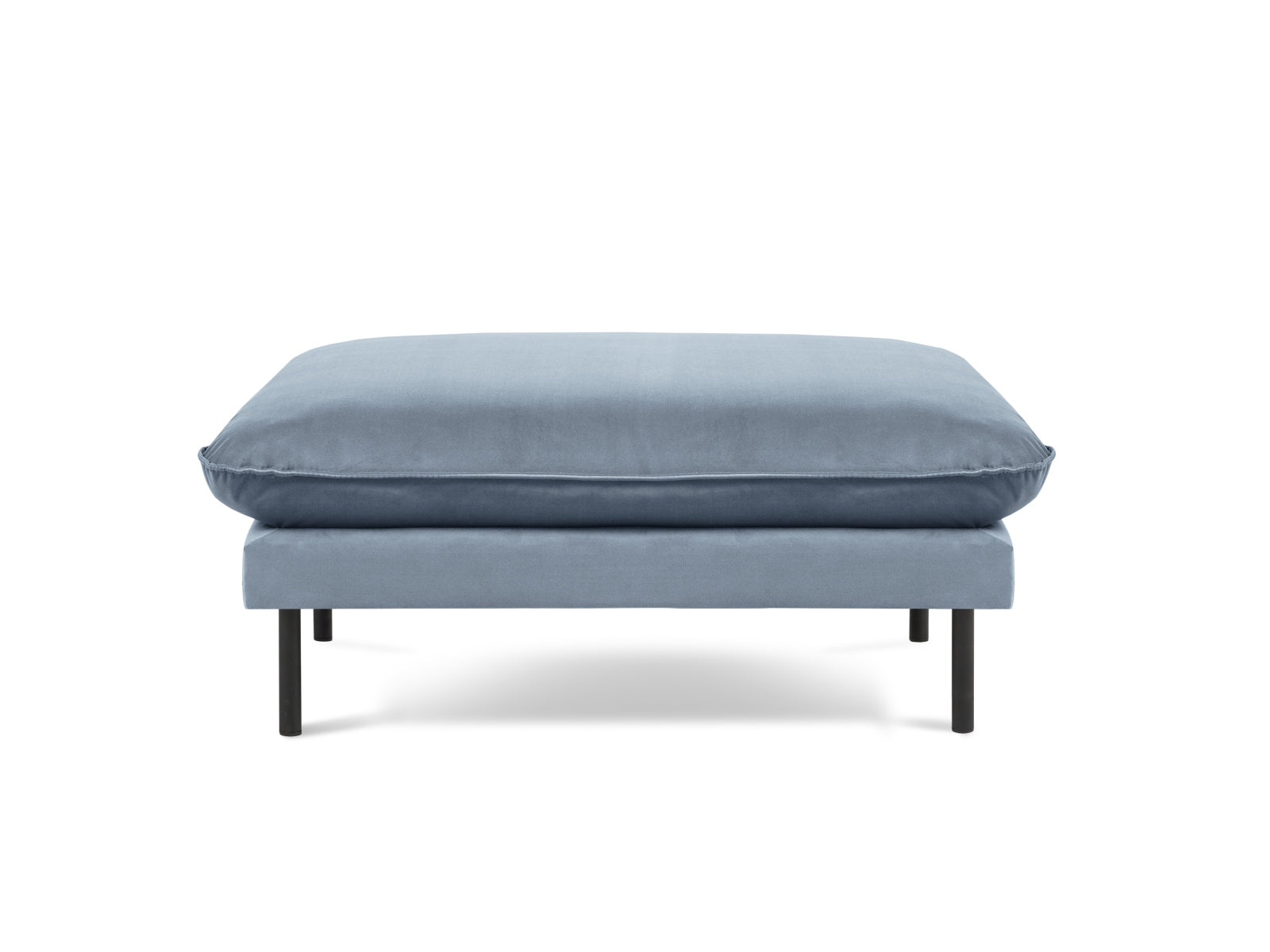 Stilvoller Vienna Velour Pouf 80cm von Cosmopolitan Design – ein eleganter Hocker, der Komfort und Vielseitigkeit in Ihr Zuhause bringt.