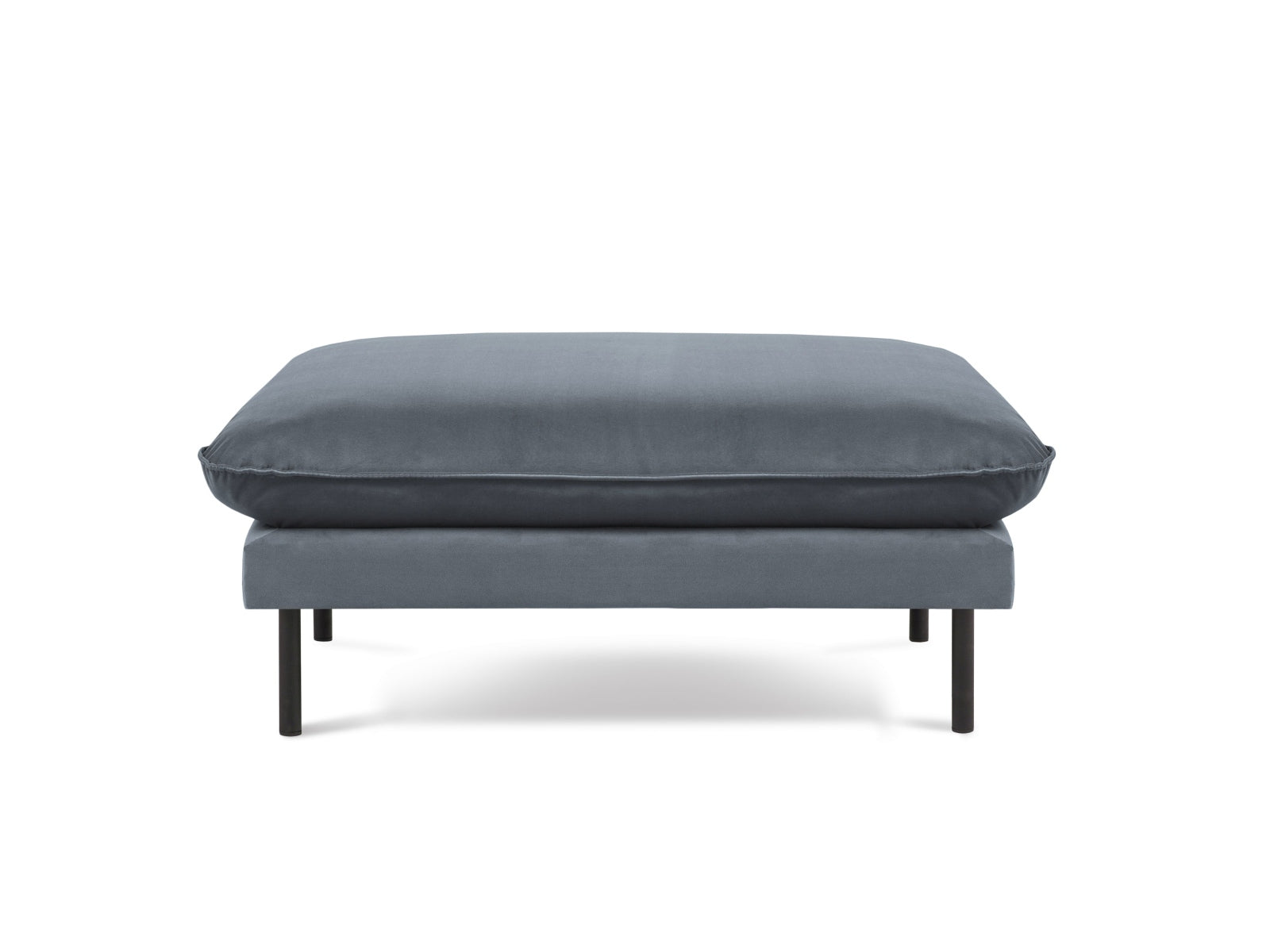 Stilvoller Vienna Velour Pouf 80cm von Cosmopolitan Design – ein eleganter Hocker, der Komfort und Vielseitigkeit in Ihr Zuhause bringt. Erhältlich in verschiedenen Farben.
