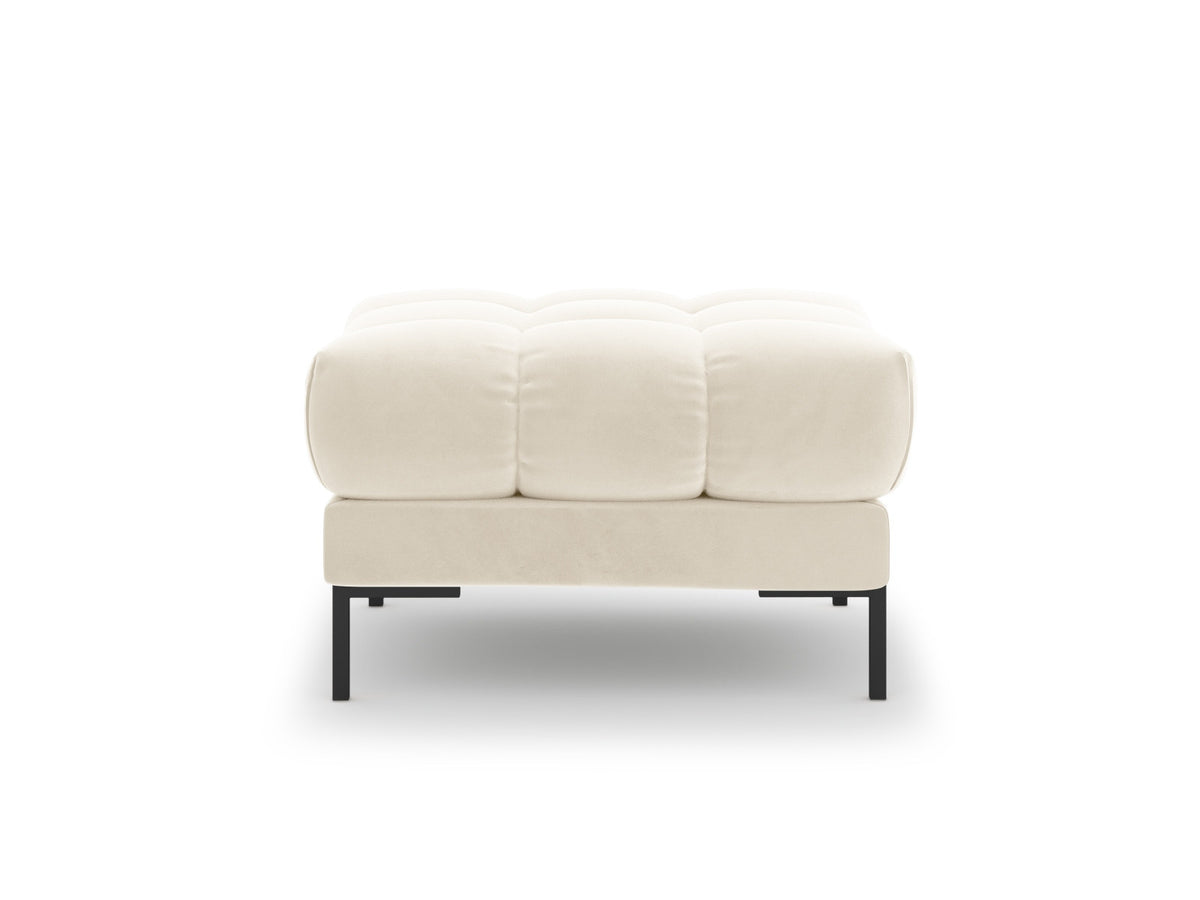 Quadratischer Pouf Bali mit gepolsterter Sitzfläche aus Stoff auf schlanken Metallbeinen