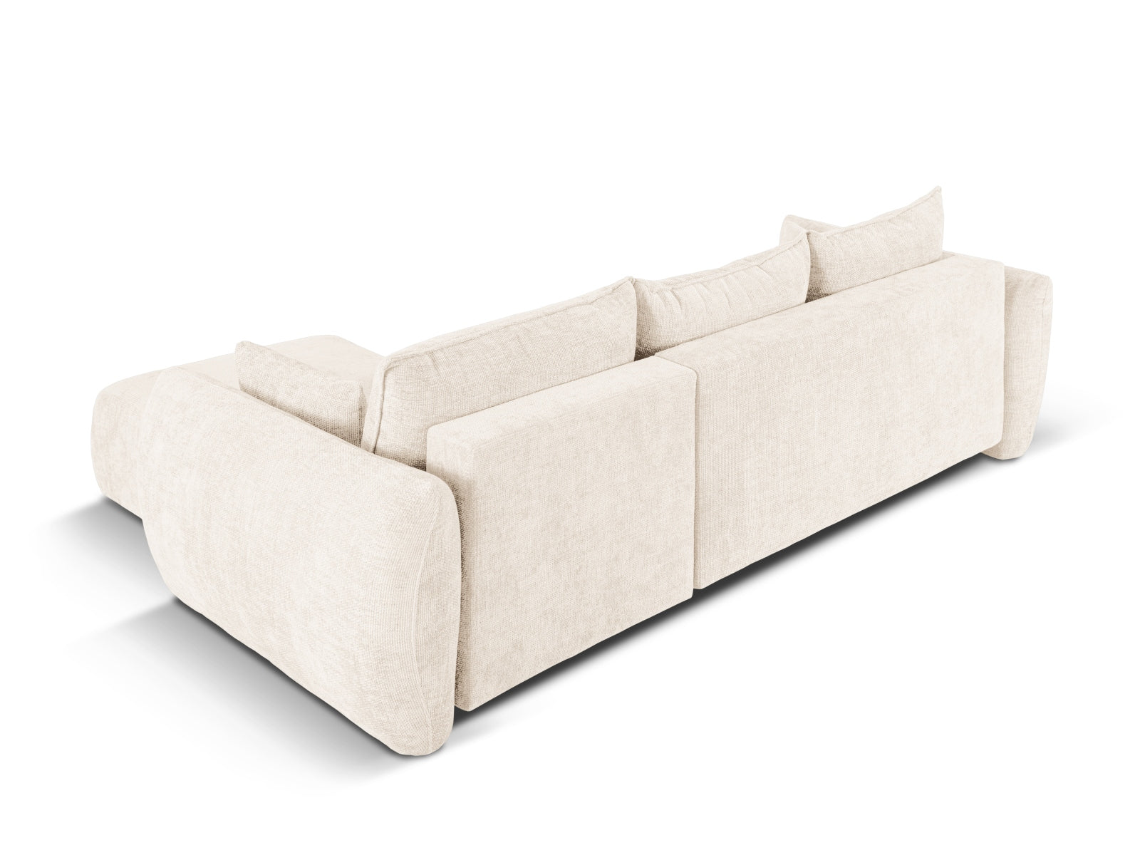 Beige 4-Sitzer Ecksofa Matera mit eleganter Schlaffunktion und cleverem Stauraum, ideal für stilvolle und funktionale Wohnräume.