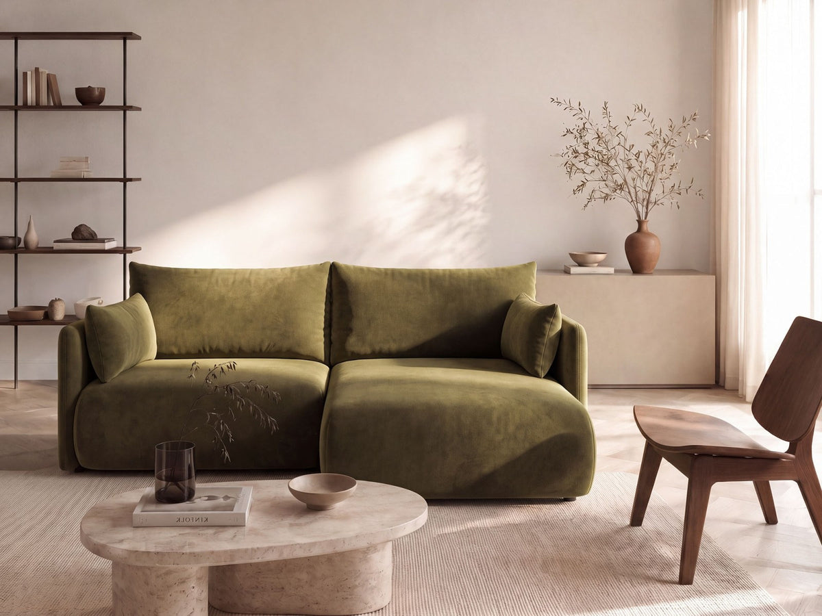 Monaco Ecksofa rechts mit Récamière, Bluvel-Bezug und schwarzen Kunststoffbeinen