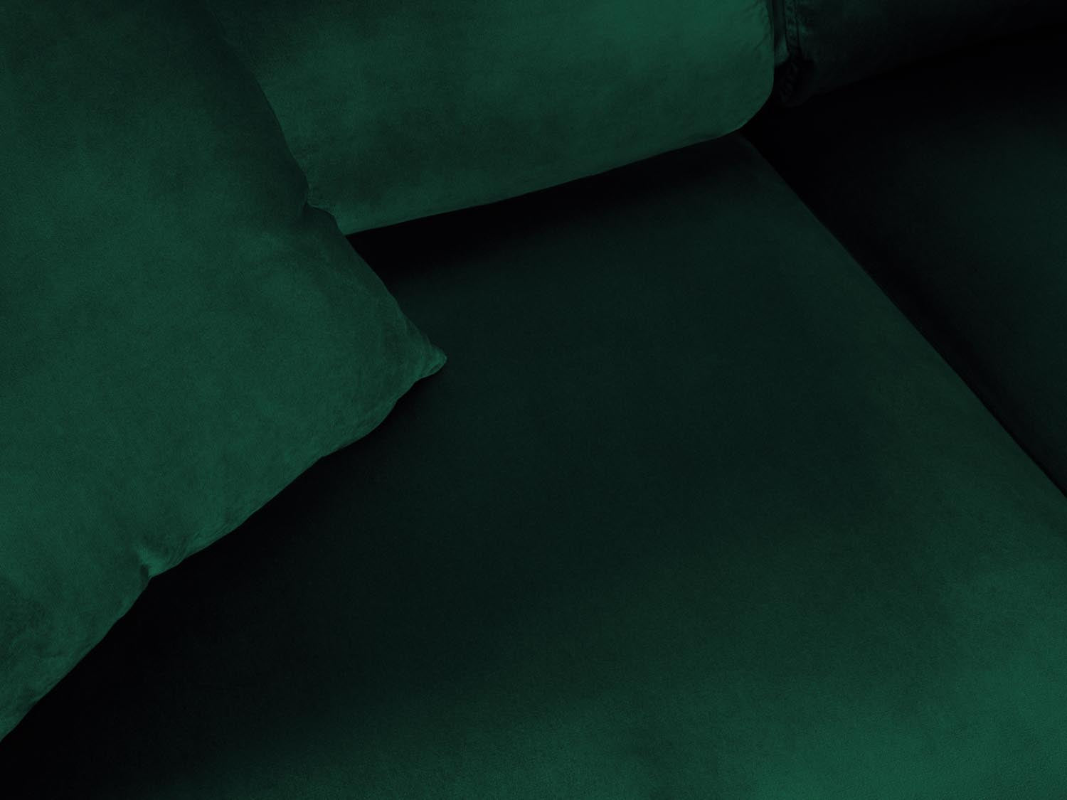 Stylisches Kyoto Velour Ecksofa in dunklem Grün, 5-Sitzer mit praktischer Schlaffunktion und Stauraum, perfekt für moderne Wohnzimmer.