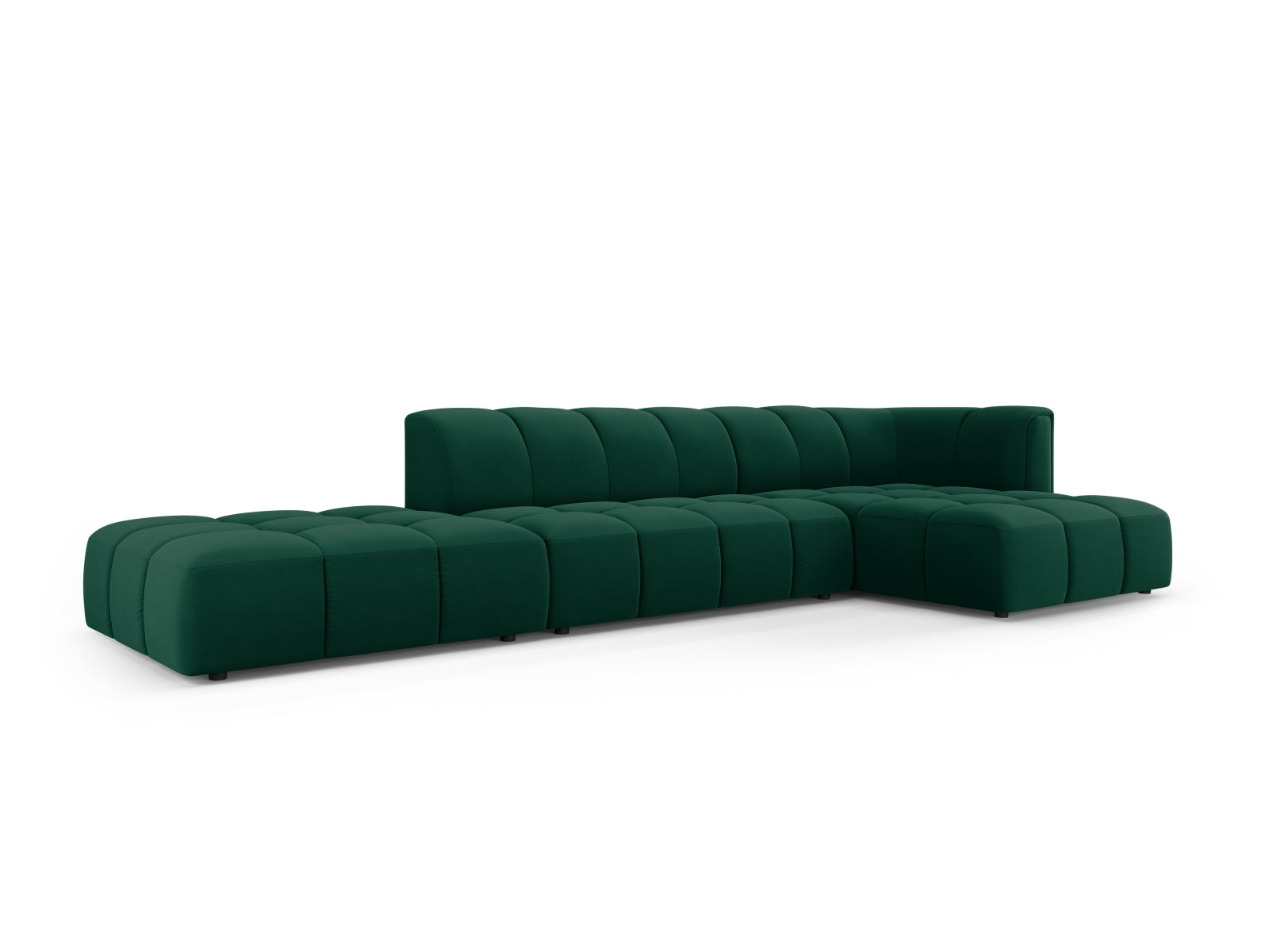 5-Sitzer Modular Ecksofa rechts Moritz in Bottle Green-Bluvel präsentiert im Onlineshop von KAQTU Design AG. Ecksofa rechts ist von Cosmopolitan Design