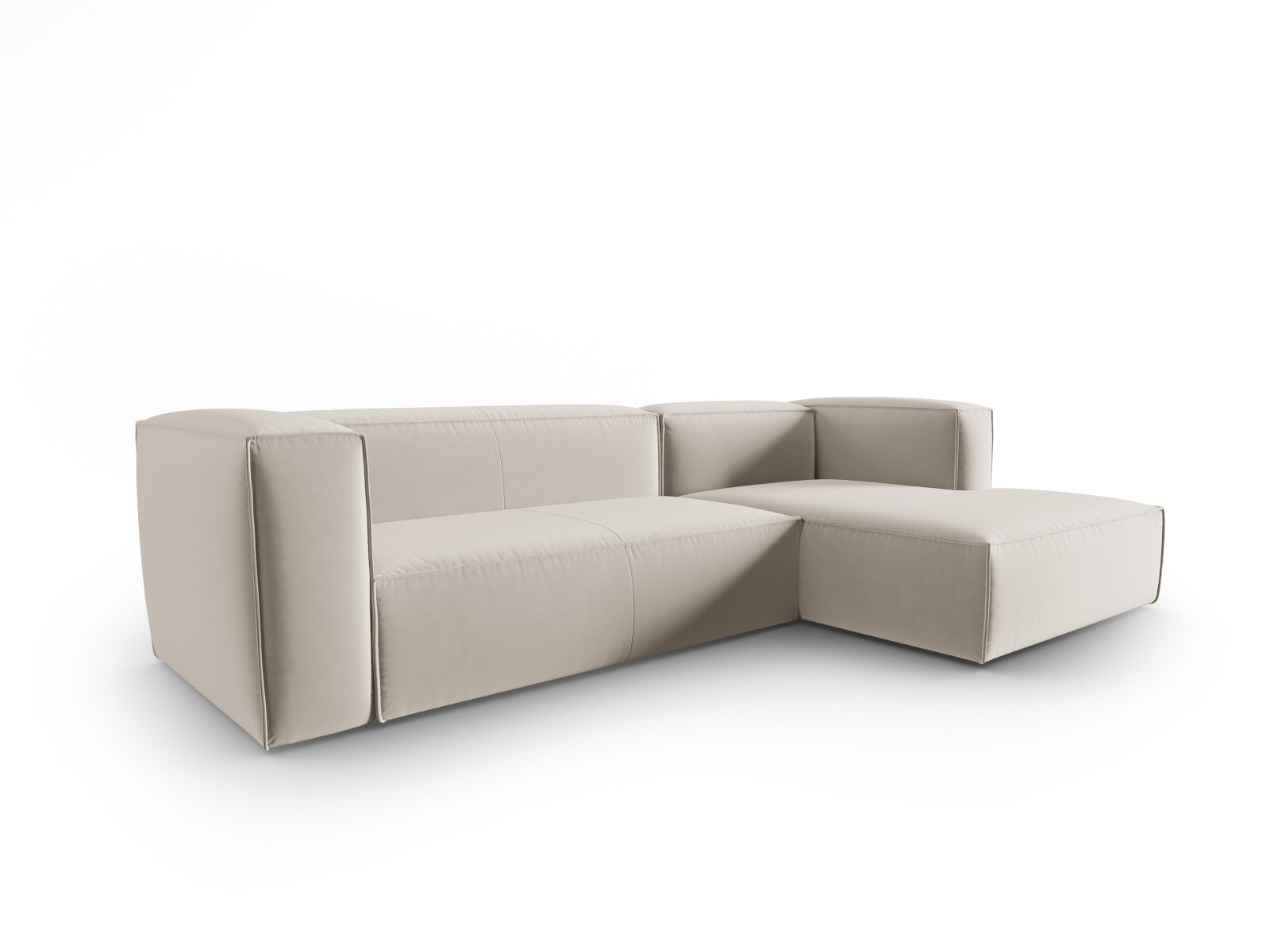 Mackay Velour Ecksofa rechts 4 Sitzer in Ecru präsentiert im Onlineshop von KAQTU Design AG. Ecksofa rechts ist von Cosmopolitan Design