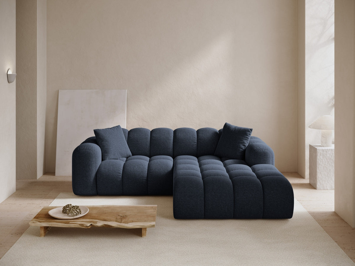 3-Sitzer Ecksofa rechts Treno in Navy Blue-Eden präsentiert im Onlineshop von KAQTU Design AG. Ecksofa rechts ist von Cosmopolitan Design