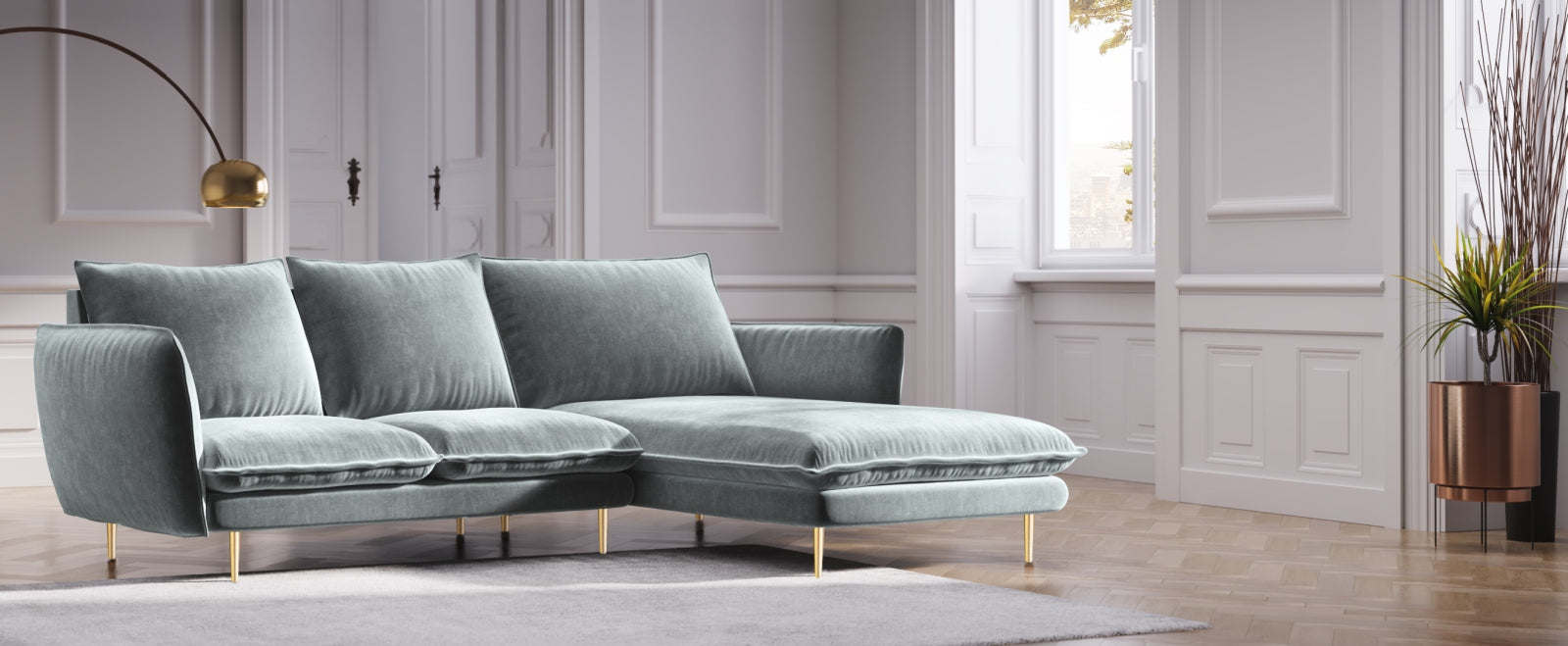Elegantes 5-Sitzer Ecksofa in Velour, ideal für stilvolle Wohnzimmer. Hochwertige Materialien und vielseitige Farben für jeden Einrichtungsstil.