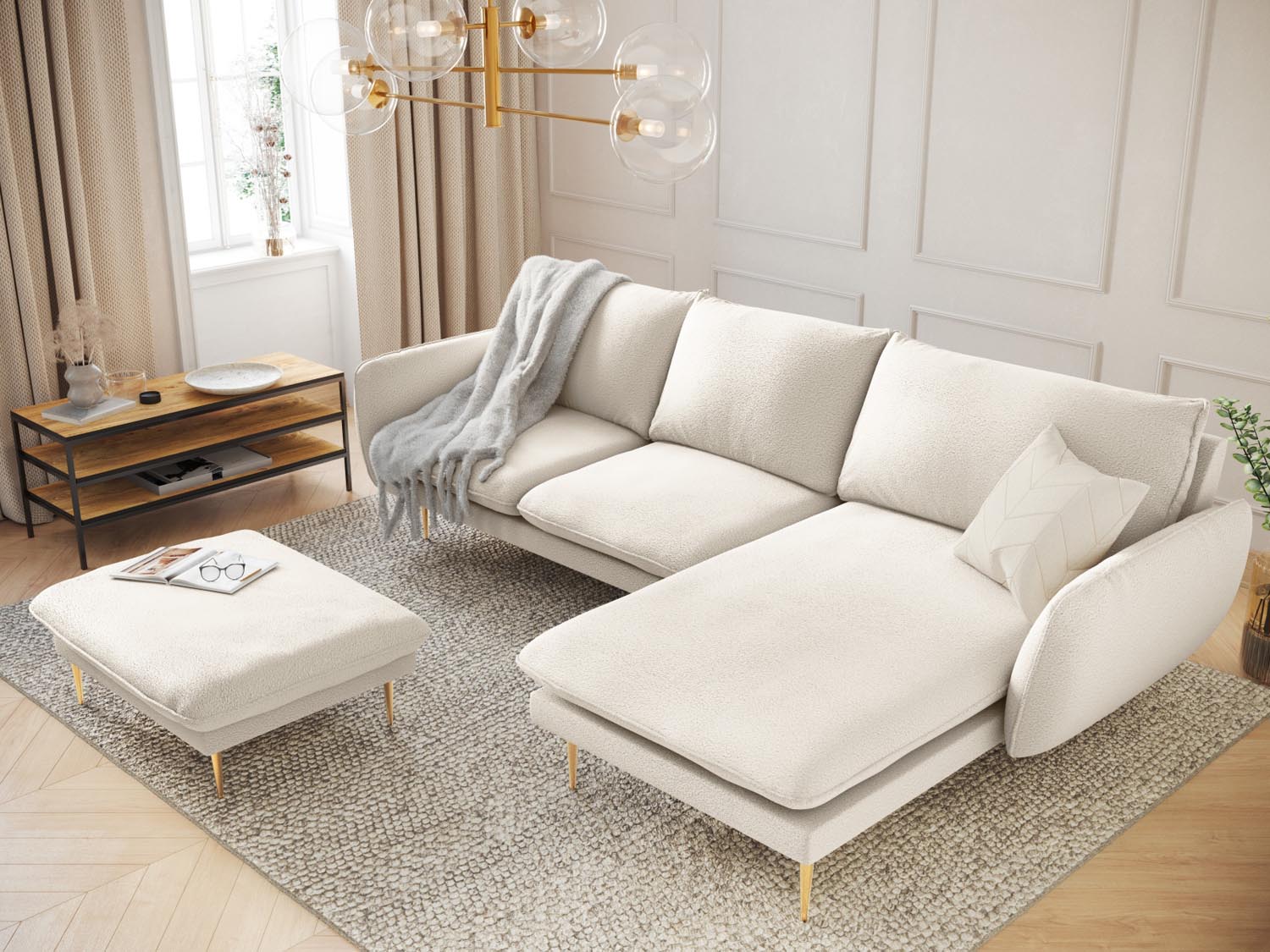 Elegantes Vienna Boucle Ecksofa in Beige mit goldenen Akzenten, ideal für stilvolle Wohnräume. 5-Sitzer, rechte Ecke, 170 cm.