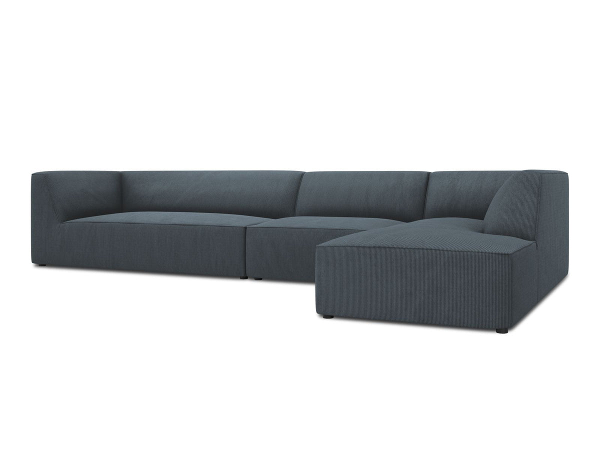Modulares Ecksofa Siena in Light Beige-Scala mit Cordstoff-Bezug, schwarzen Kunststoffbeinen und Récamiere, 5-Sitzer Ausführung von Cosmopolitan Design.
