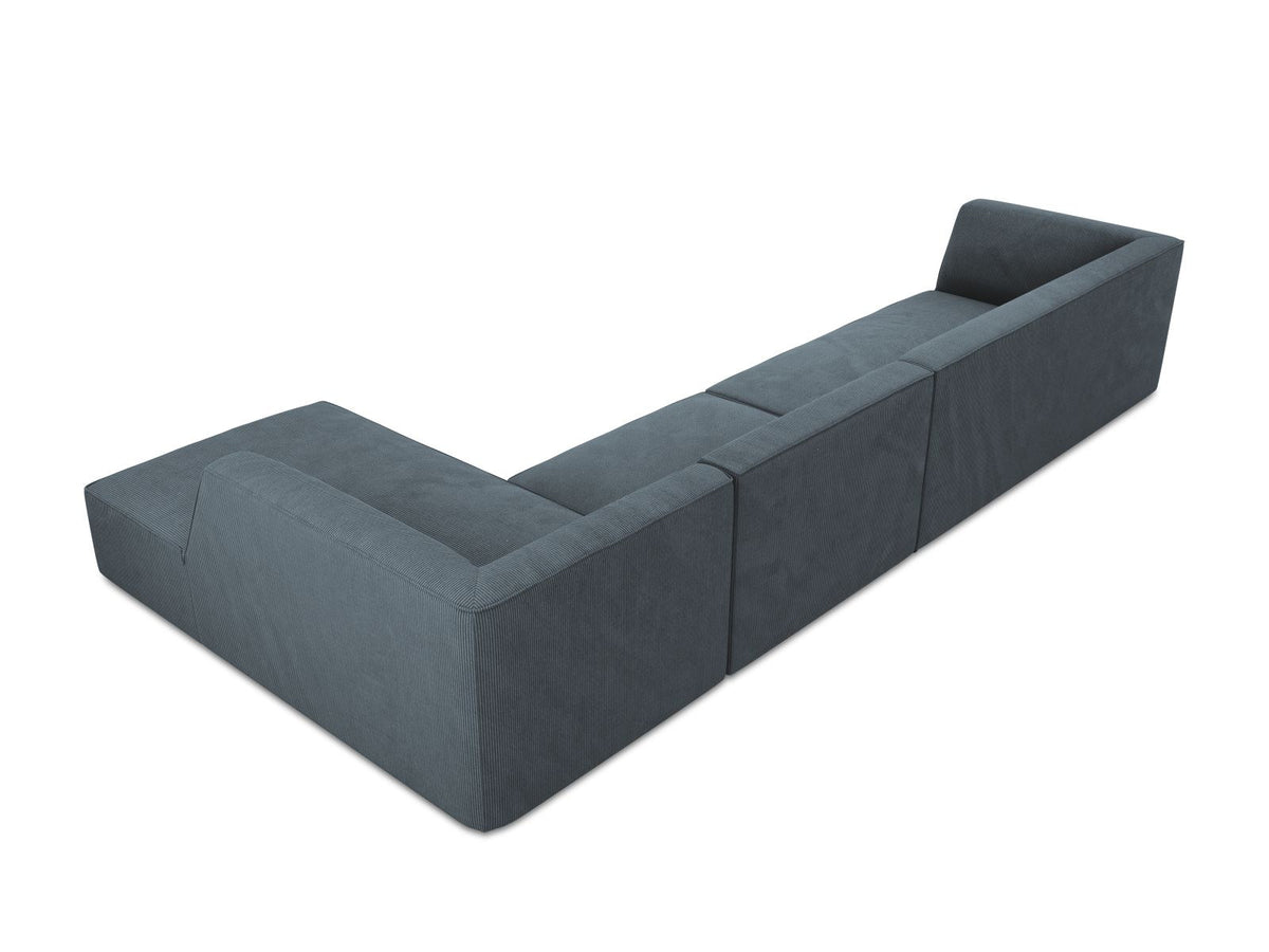 Modulares Ecksofa Siena in Light Beige-Scala mit Cordstoff-Bezug, schwarzen Kunststoffbeinen und Récamiere, 5-Sitzer Ausführung von Cosmopolitan Design.