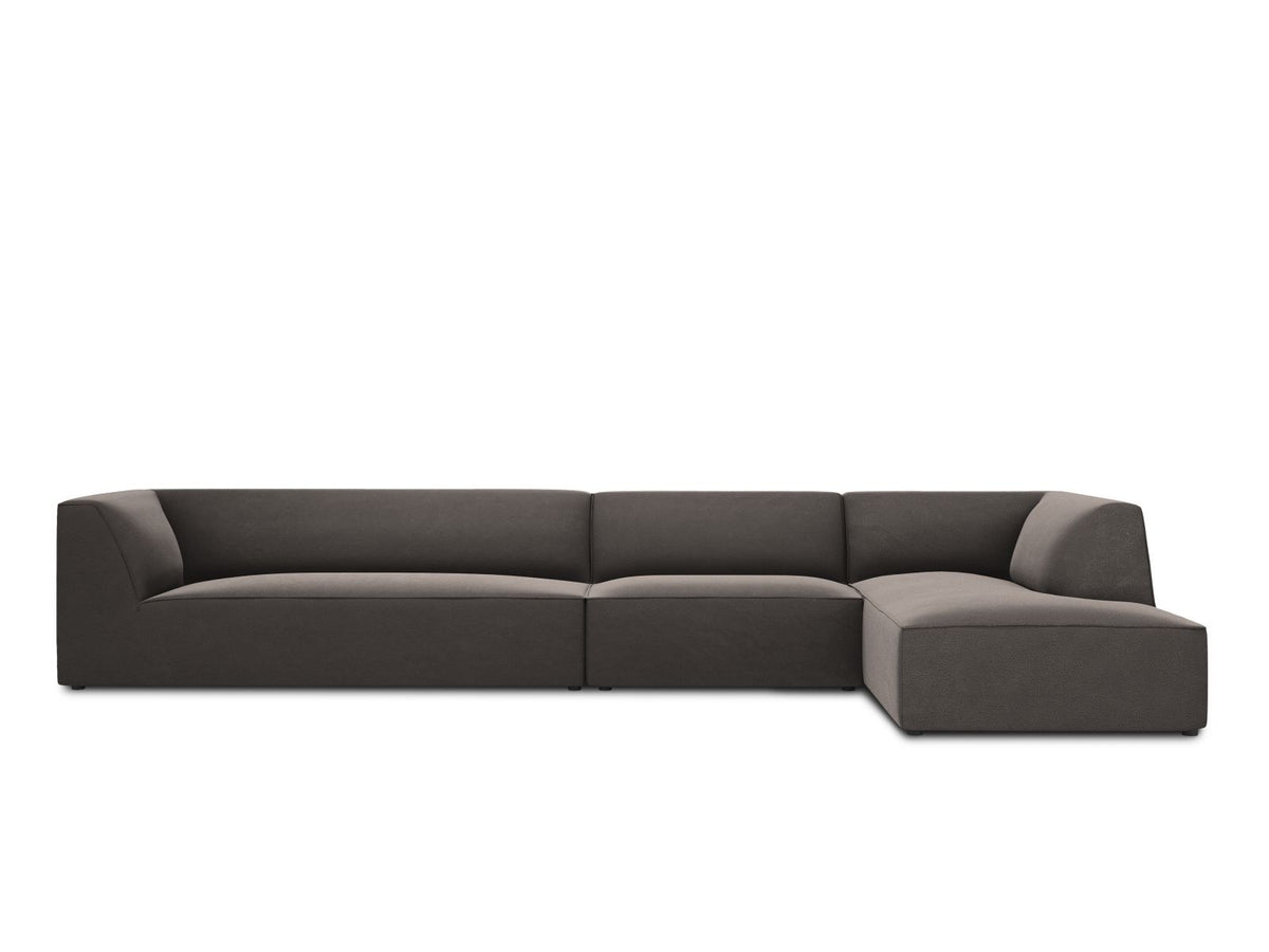 Modulares Ecksofa rechts mit Samtbezug in Beige-Salvador, Récamiere, Massivholzrahmen und schwarzen Kunststoffbeinen, 5-Sitzer Ausführung.