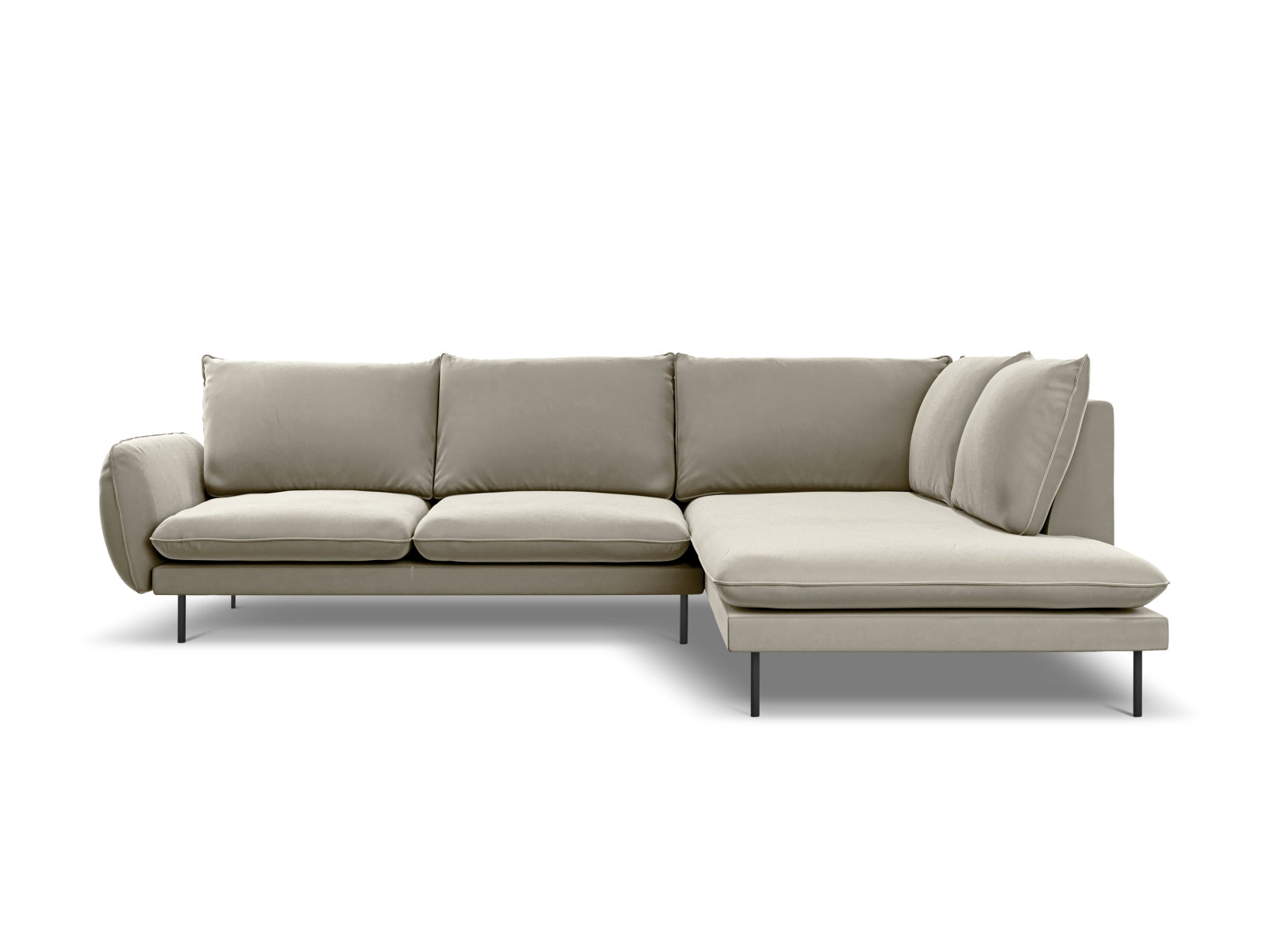 Entdecken Sie das elegante Vienna Velour Ecksofa von Cosmopolitan Design – ein stilvolles 6-Sitzer Sofa für Ihr Wohnzimmer, das Komfort und Qualität vereint.