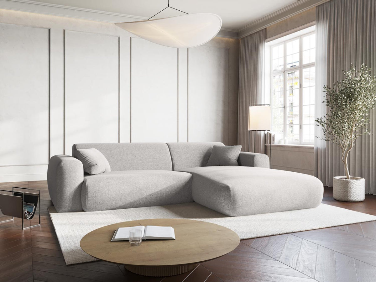 Nolio Ecksofa rechts 4 Sitzer 170cm in Light Grey-Haga präsentiert im Onlineshop von KAQTU Design AG. L-Sofa rechts ist von Cosmopolitan Design