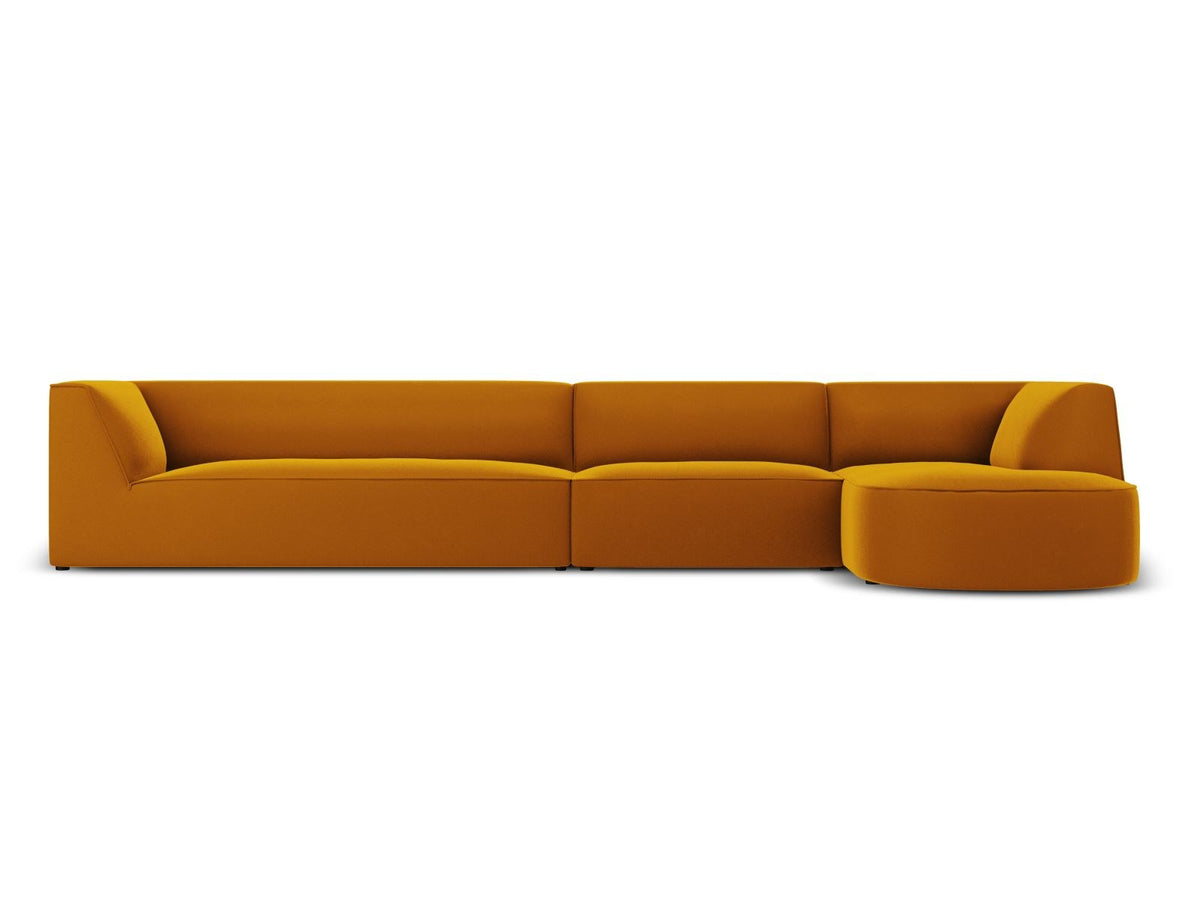 Modulares Ecksofa rechts mit Samtbezug in Beige-Salvador, Récamiere, Massivholzrahmen und schwarzen Kunststoffbeinen, 5-Sitzer Ausführung.