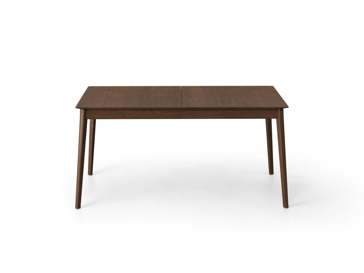 Ausziehbarer Esstisch Noto aus Eichenfurnier mit Beinen aus Eichenholz, Farbe Natural Oak Veneer-Wood, rechteckige Tischform, unausgezogen dargestellt.
