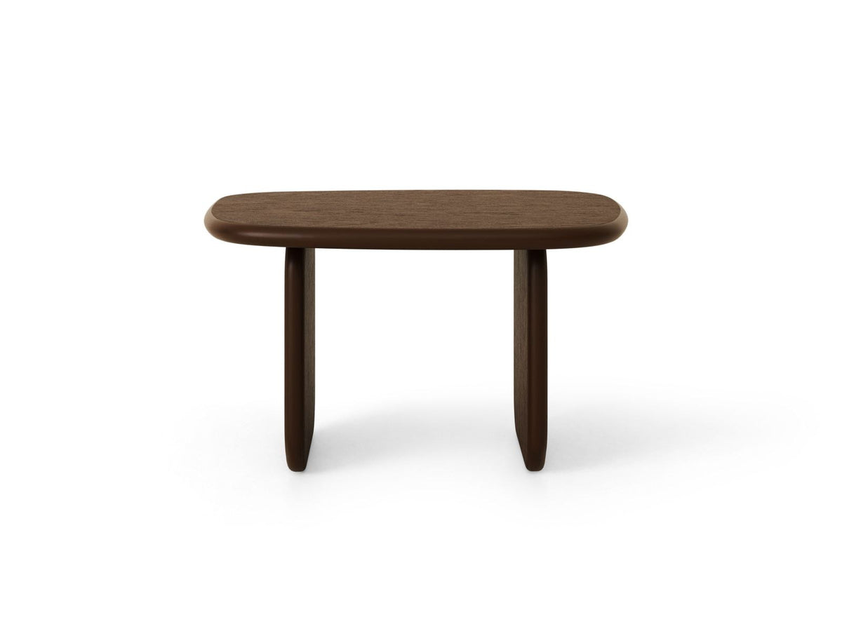 Couchtisch Sora aus Hartholz mit Eichenfurnier in Black Oak-Wood, rechteckige Form mit Holzbeinen, Höhe 42 cm, Breite 75 cm, Tiefe 60 cm.