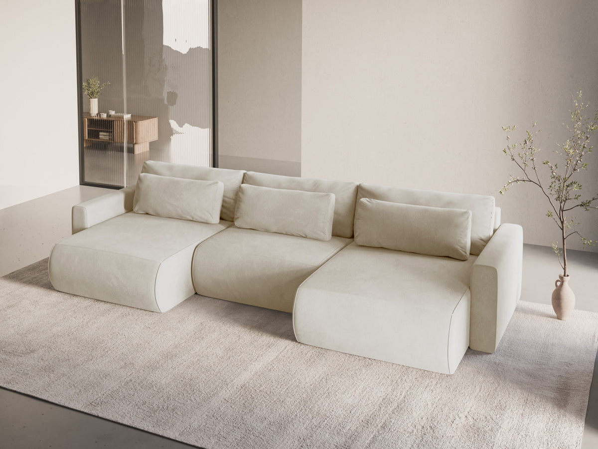 Belfast Velour Panoramic Sofa mit Stauraum und Schlaffunktion 4 Sitzer in Ivory-Magic Velvet präsentiert im Onlineshop von KAQTU Design AG. Bettsofa ist von Cosmopolitan Design