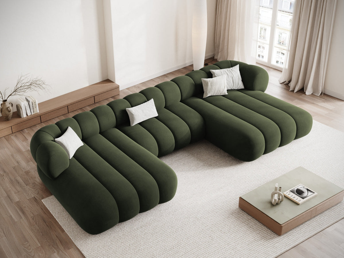 Koge Velour Panoramic Sofa 6 Sitzer 165cm in Green-Vogue präsentiert im Onlineshop von KAQTU Design AG. 3er Sofa ist von Cosmopolitan Design