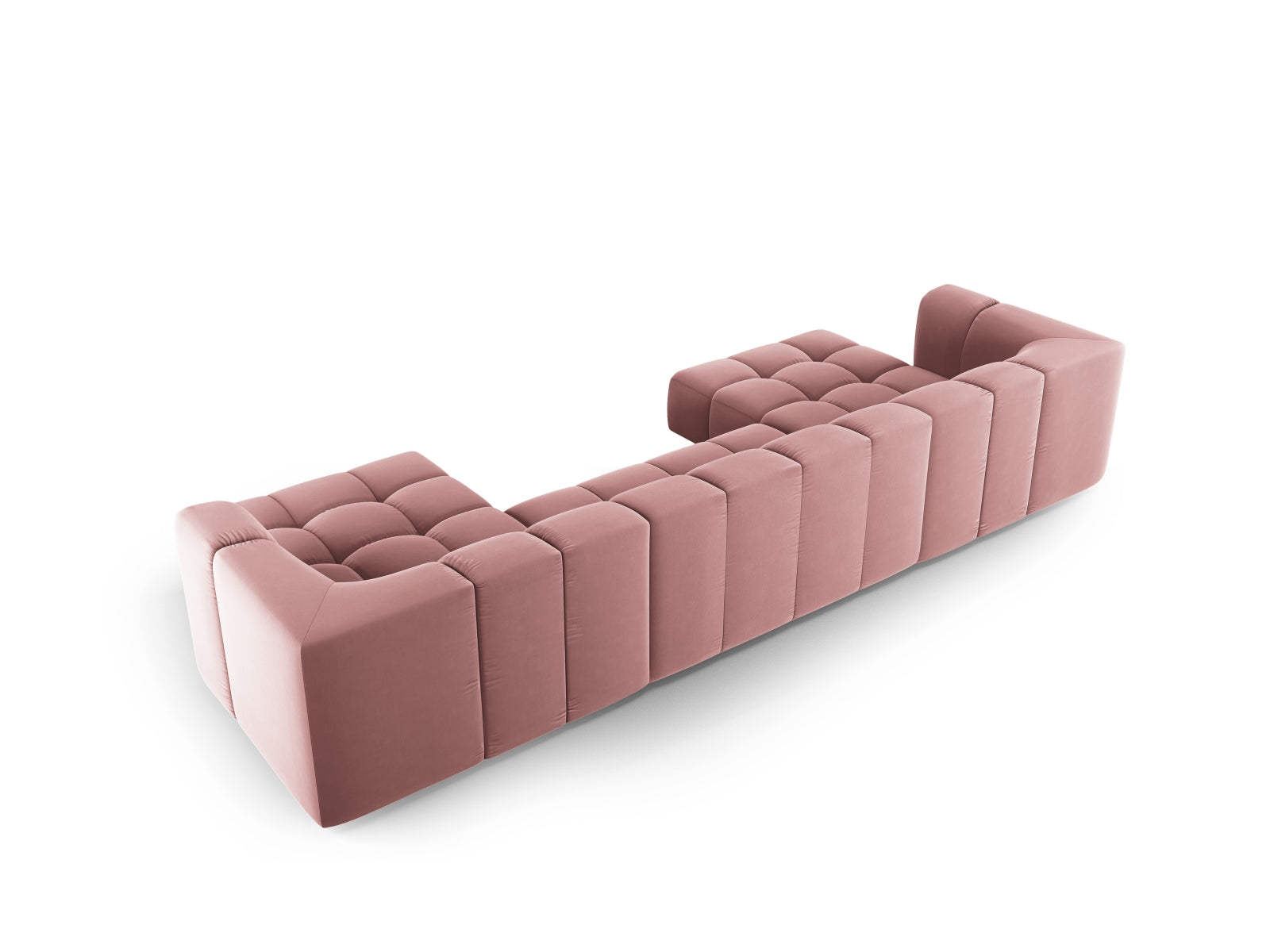 Geräumiges Panoramic Sofa Moritz in trendigem Pink-Bluvel, perfekt für stilvolle Wohnzimmer und gesellige Runden.