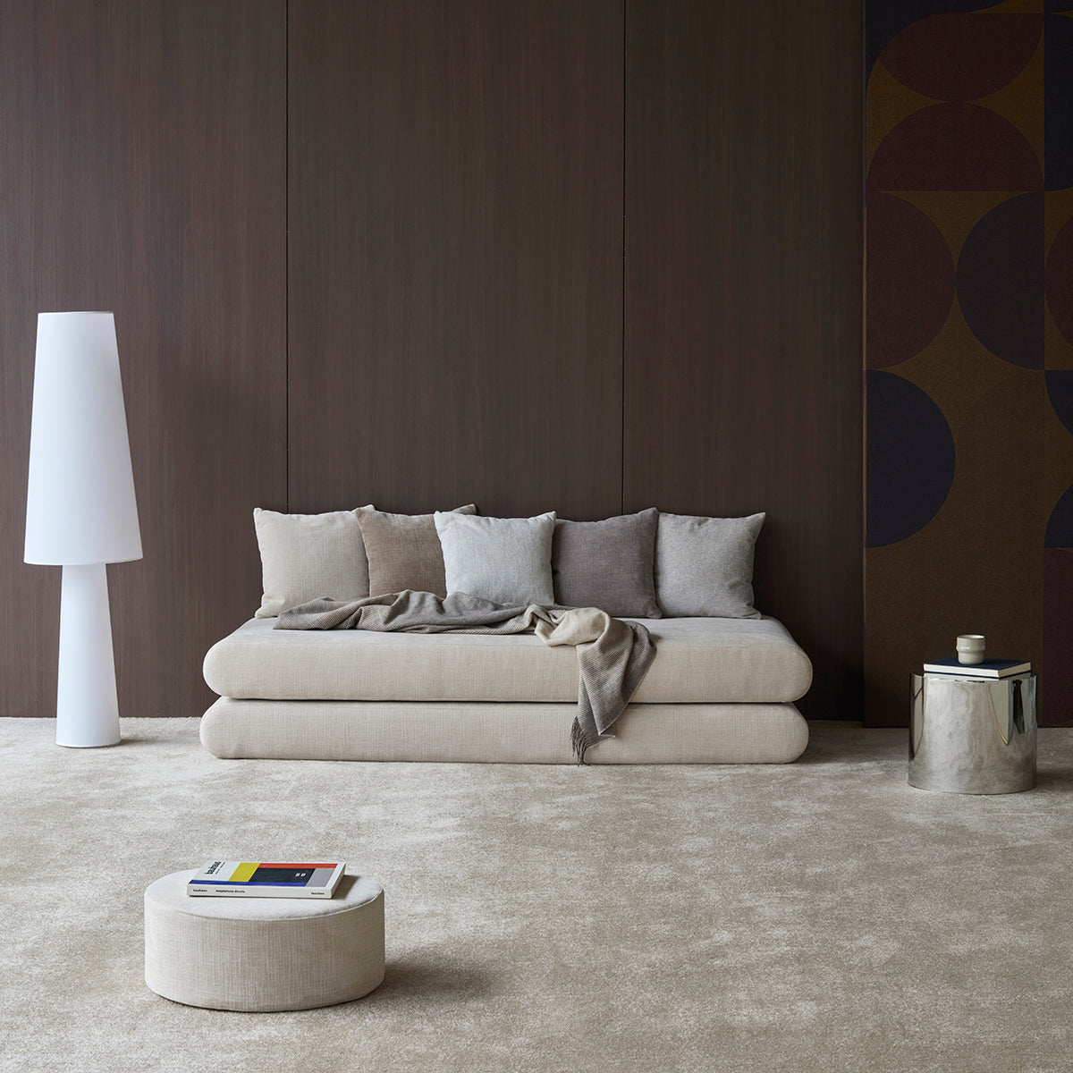 Circlus Tagesbett in 410 Esina Almond präsentiert im Onlineshop von KAQTU Design AG. Bettsofa ist von Innovation Living