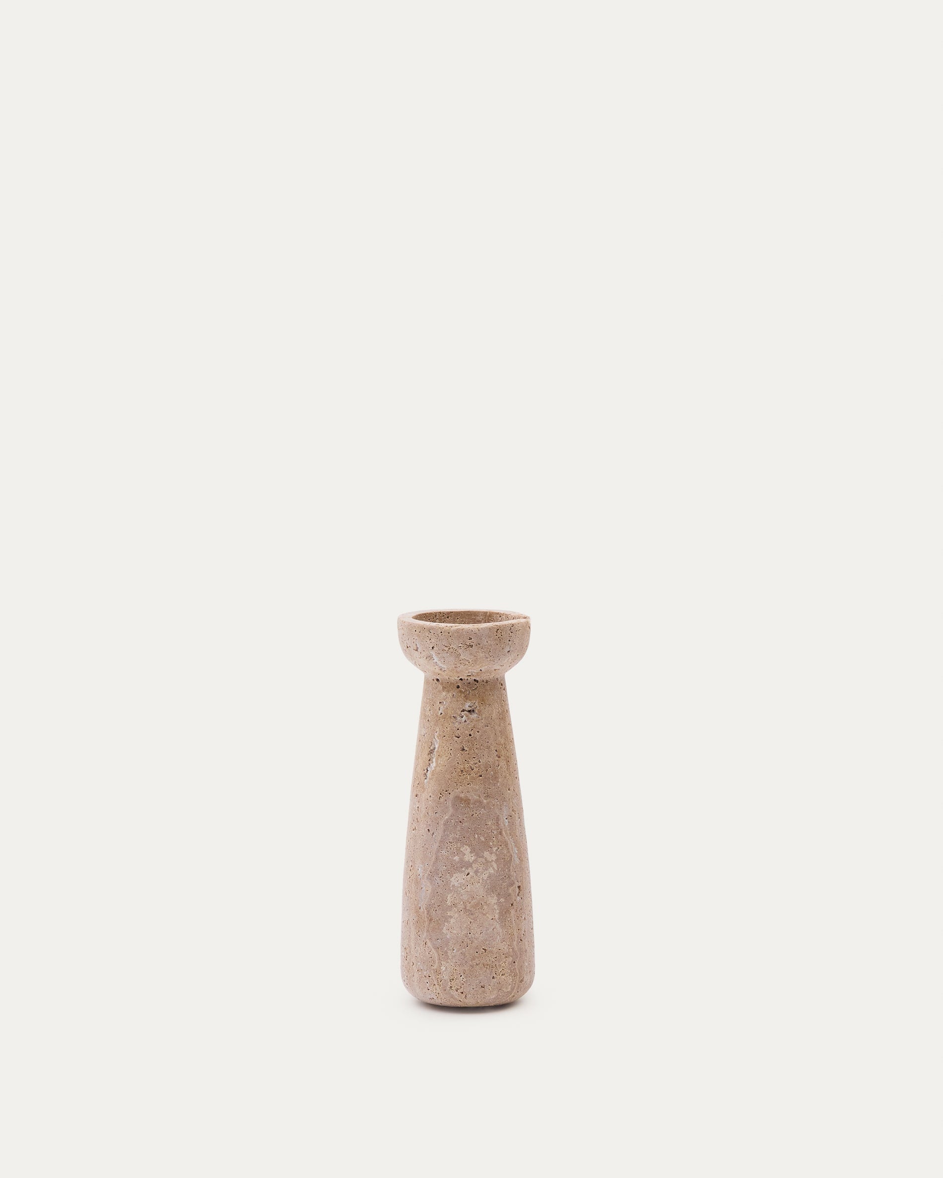 Magan grosser Kerzenhalter aus Travertin in Beige in Beige präsentiert im Onlineshop von KAQTU Design AG. Kerzenständer ist von Kave Home
