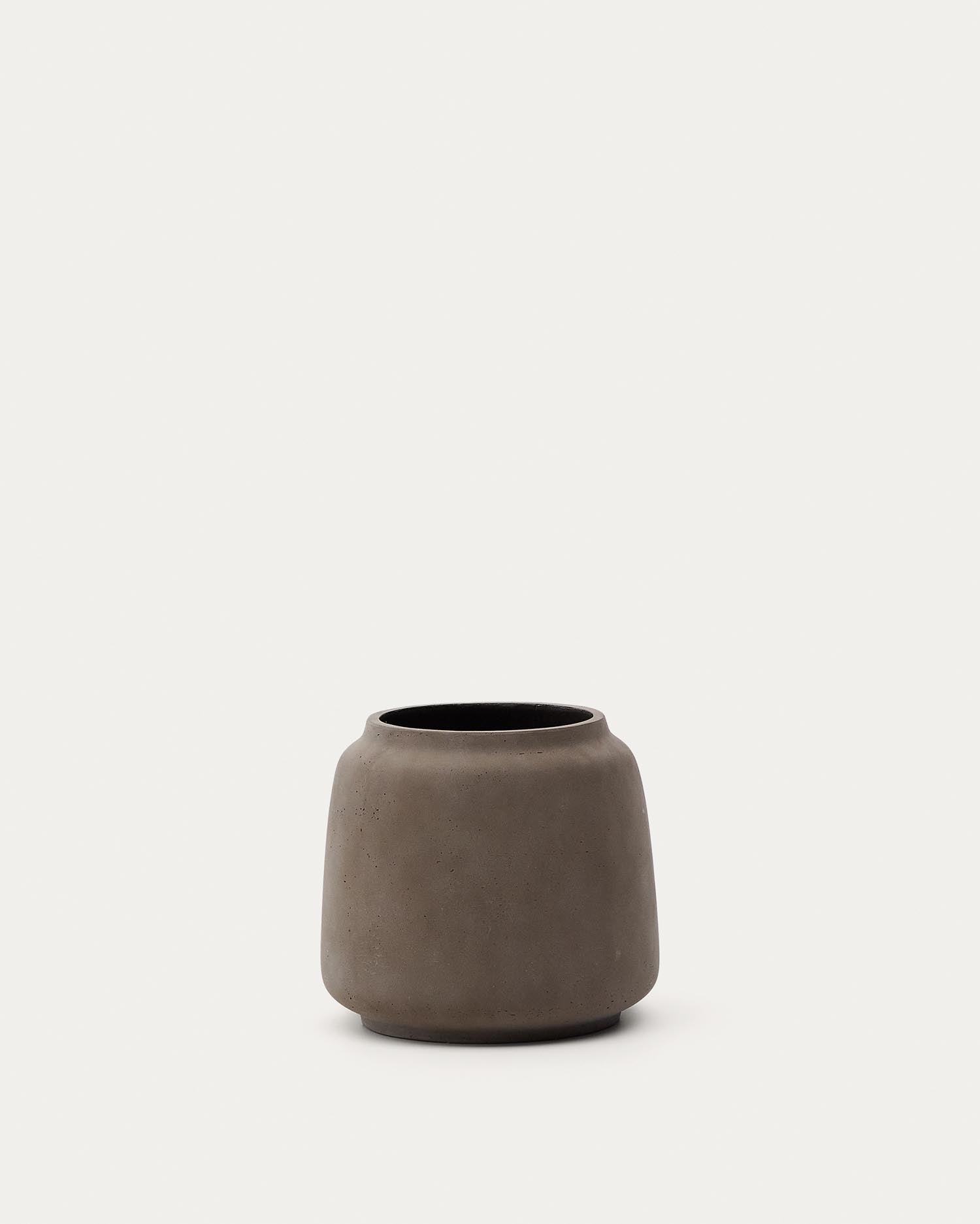 Blumentopf Lira in Terrakottaoptik Ø 40 cm in Terrakotta präsentiert im Onlineshop von KAQTU Design AG. Blumentopf ist von Kave Home
