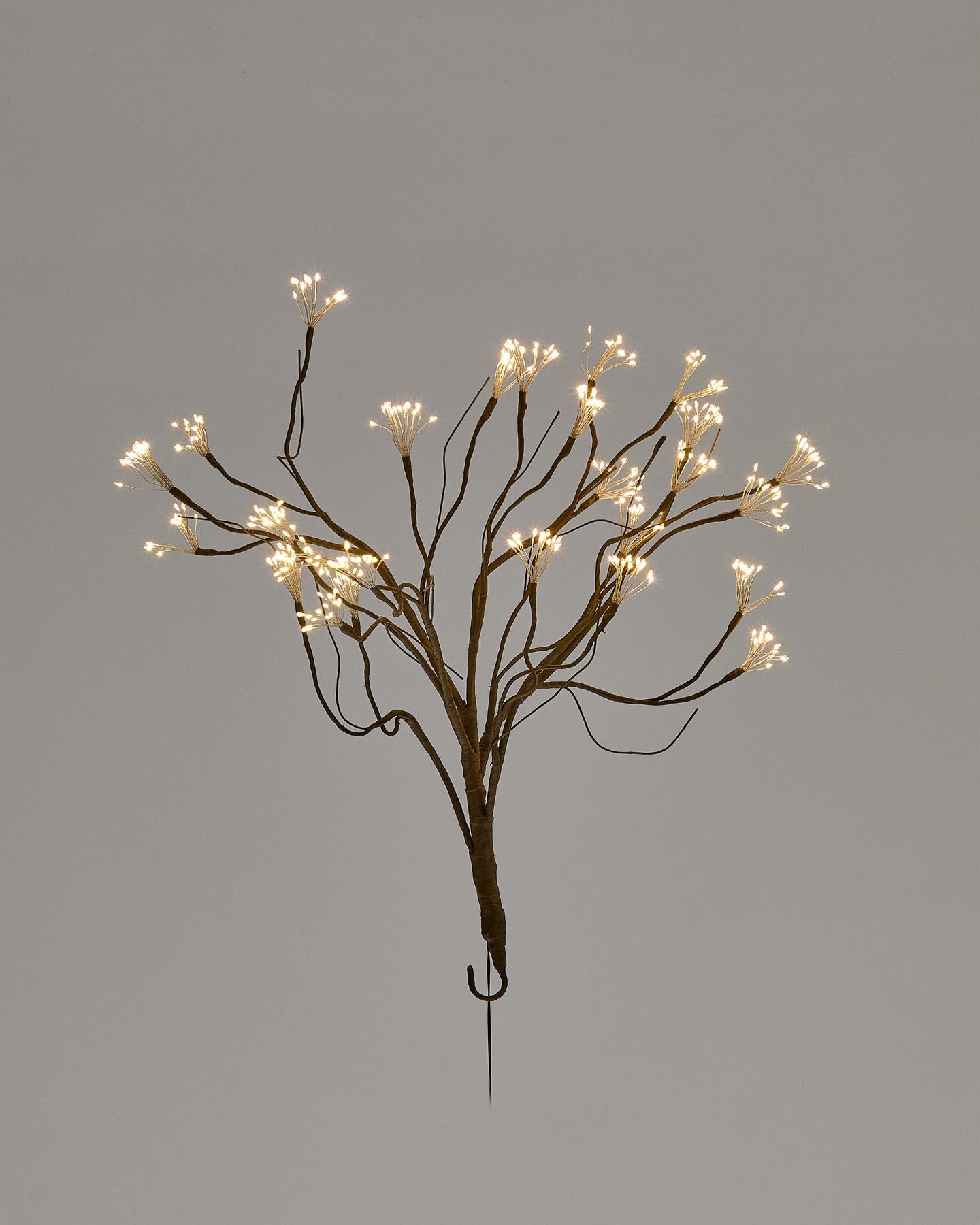 Jaya Lichtergirlande in Form eines Zweiges 90 cm  in Gelb präsentiert im Onlineshop von KAQTU Design AG. Lampenkette ist von Kave Home